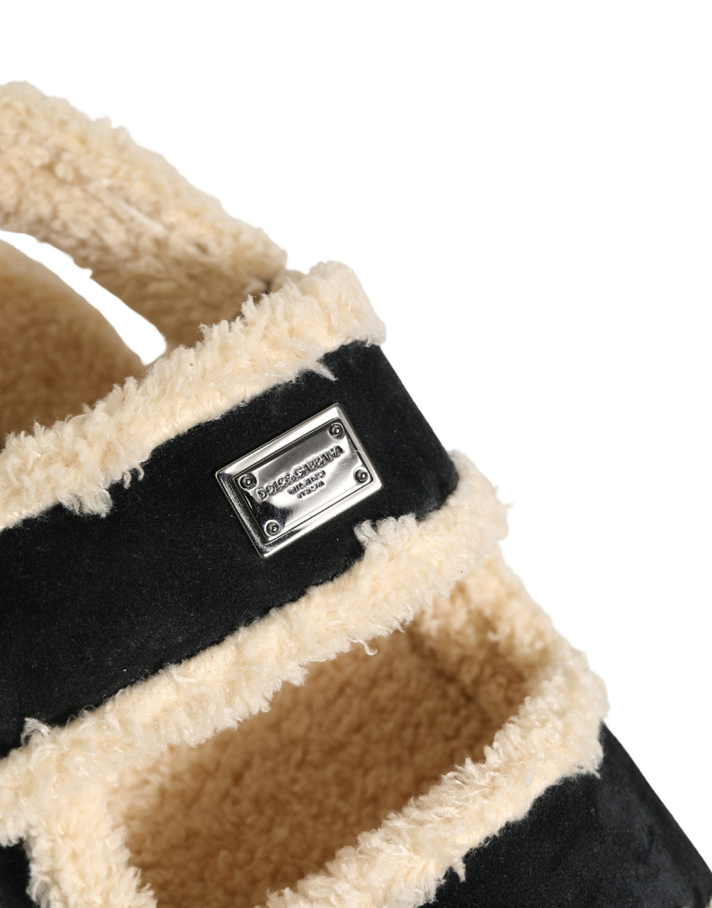 Sandales hommes Dolce & Gabbana en fausse fourrure beige et noire, chaussures élégantes et confortables.