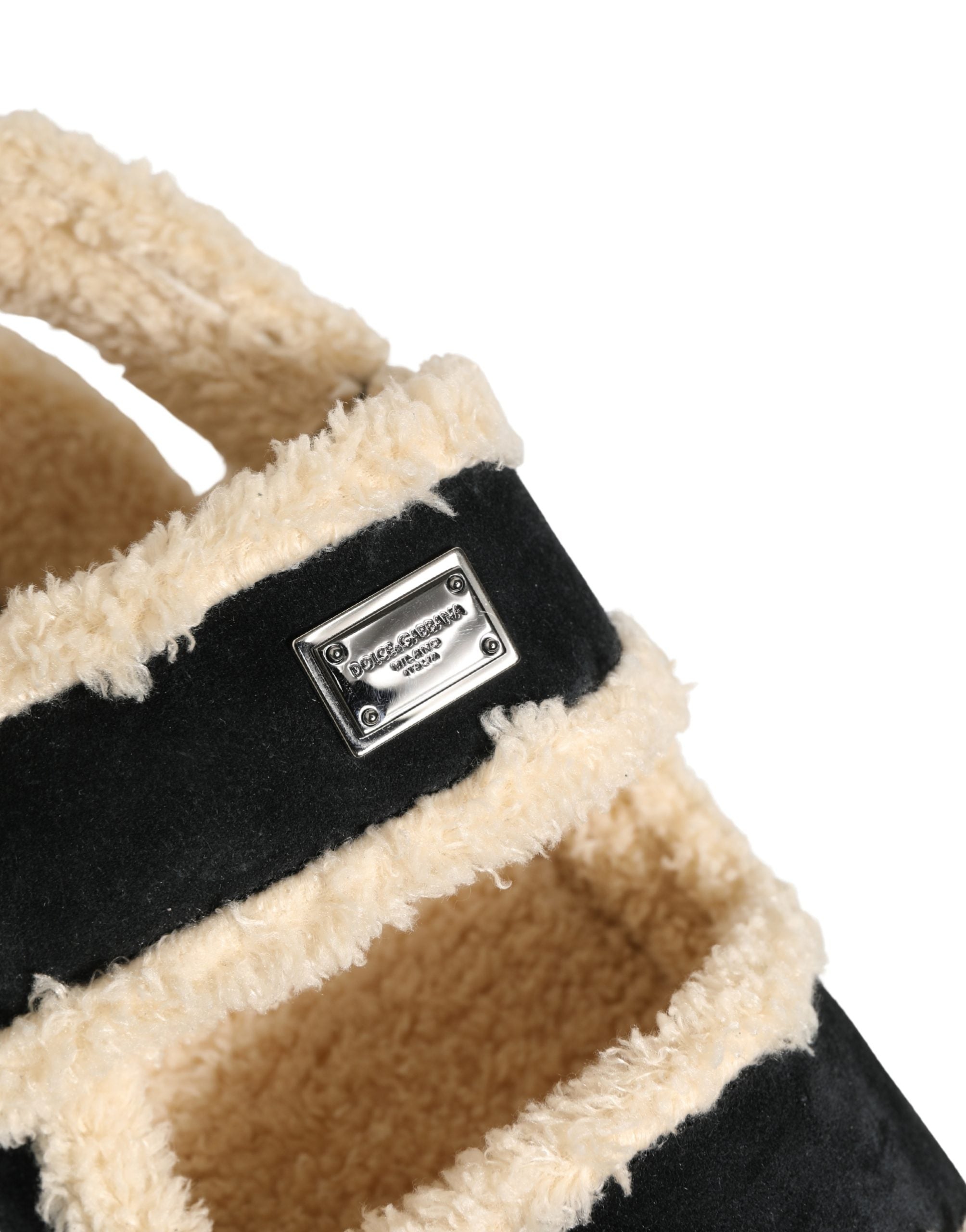 Sandales hommes Dolce & Gabbana en fausse fourrure beige et noire, chaussures élégantes et confortables.