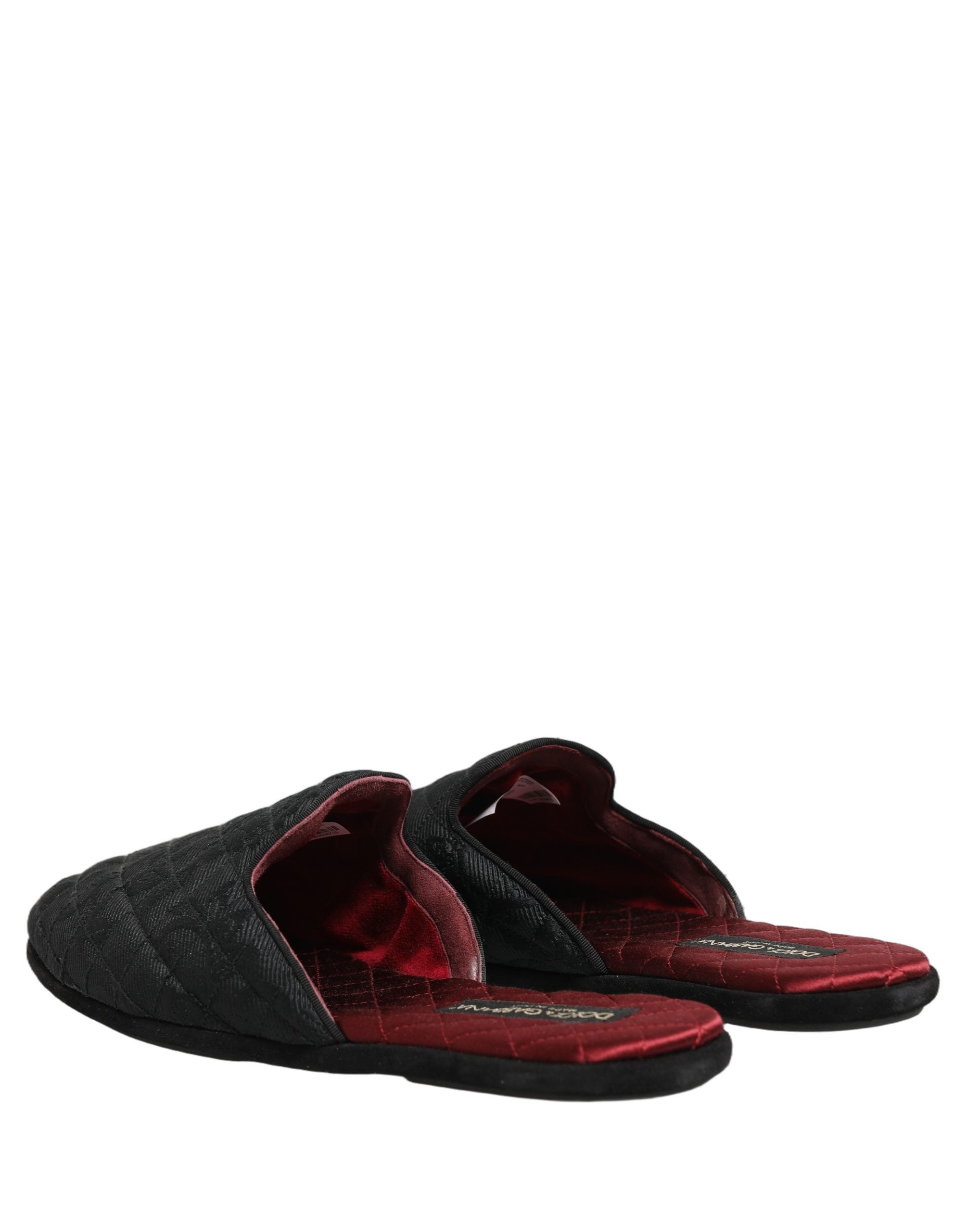 Chaussures Dolce & Gabbana en satin noir avec motifs floraux brodés, slides élégantes et confortables pour femmes.