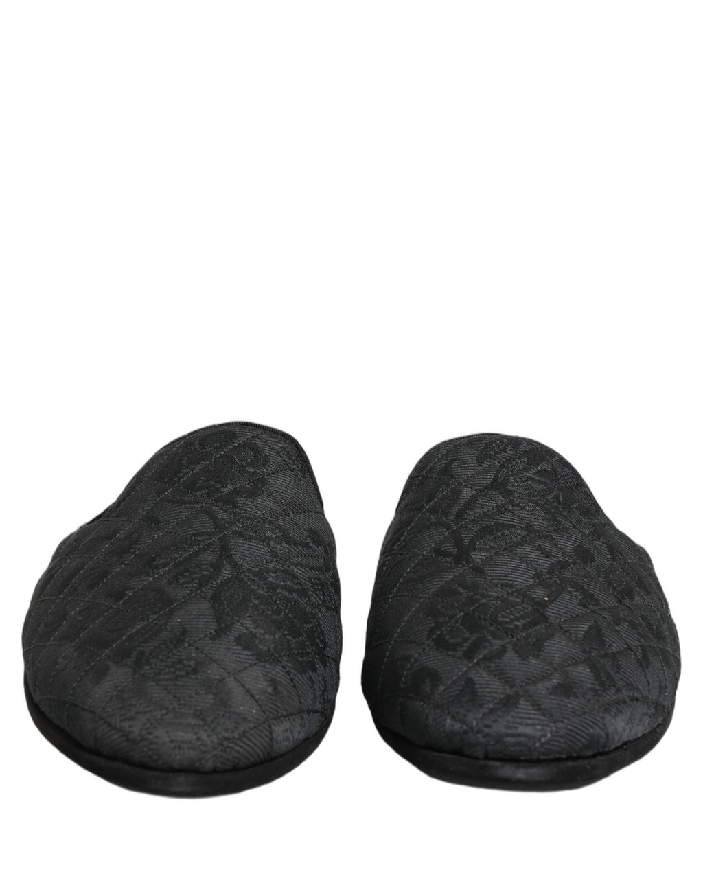 Pantoufles Dolce & Gabbana en brocart noir à motifs floraux, style élégant et confortable pour femme.