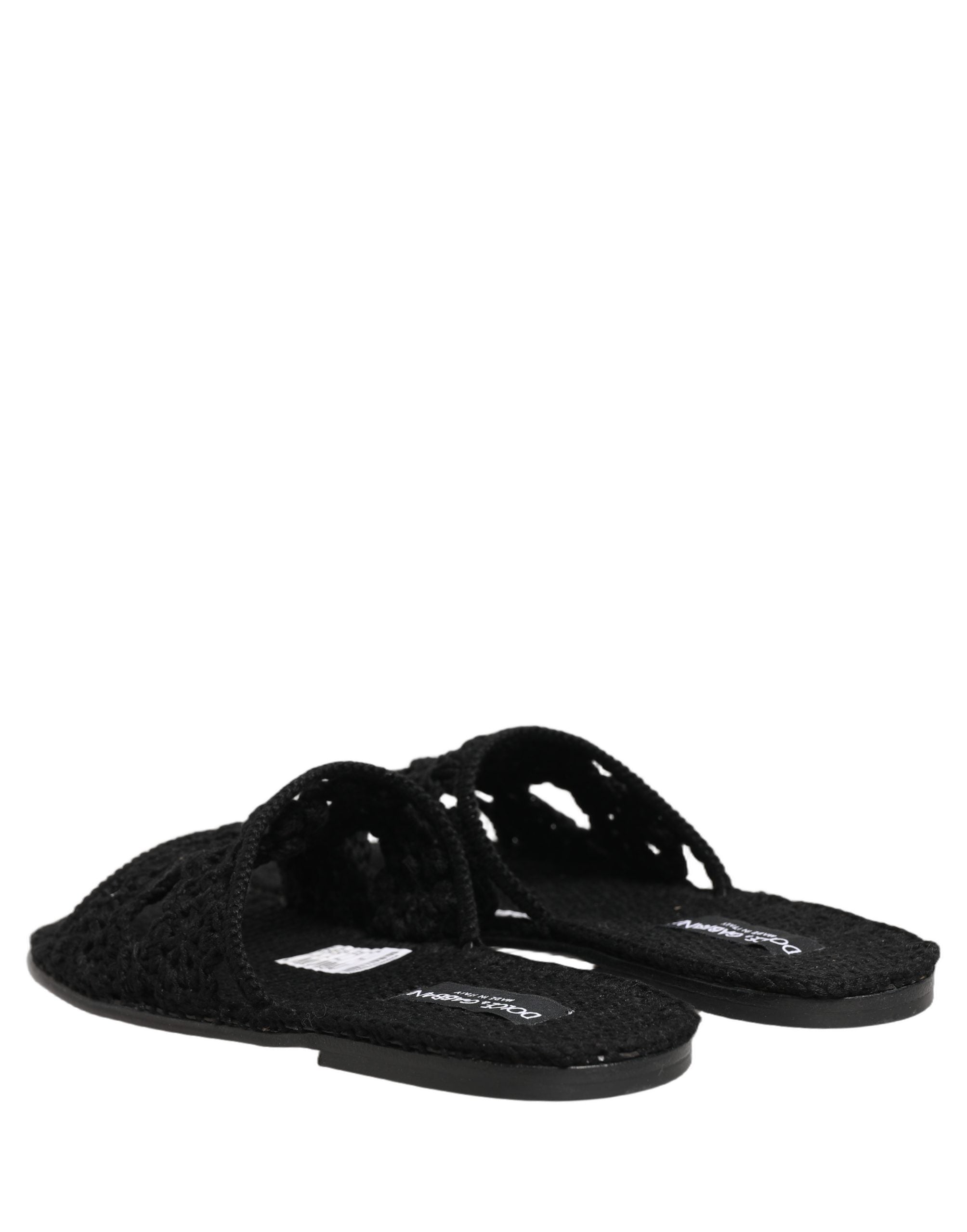 Sandales plates Dolce & Gabbana en tissu noir tissé, chaussures élégantes pour femmes.