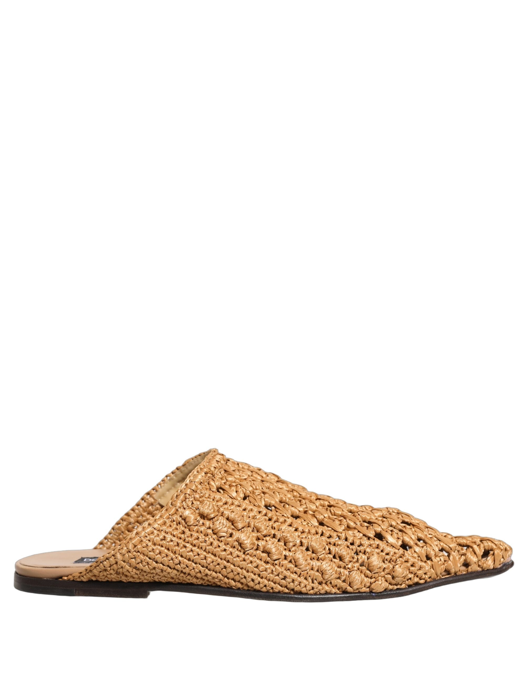 Sandales plates en paille tissée beiges de Dolce & Gabbana, chaussures confortables et élégantes pour l'été.