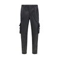 Pantalons de sport en polyamide noirs de Prada, design sportif avec coupe ajustée et détails modernes.