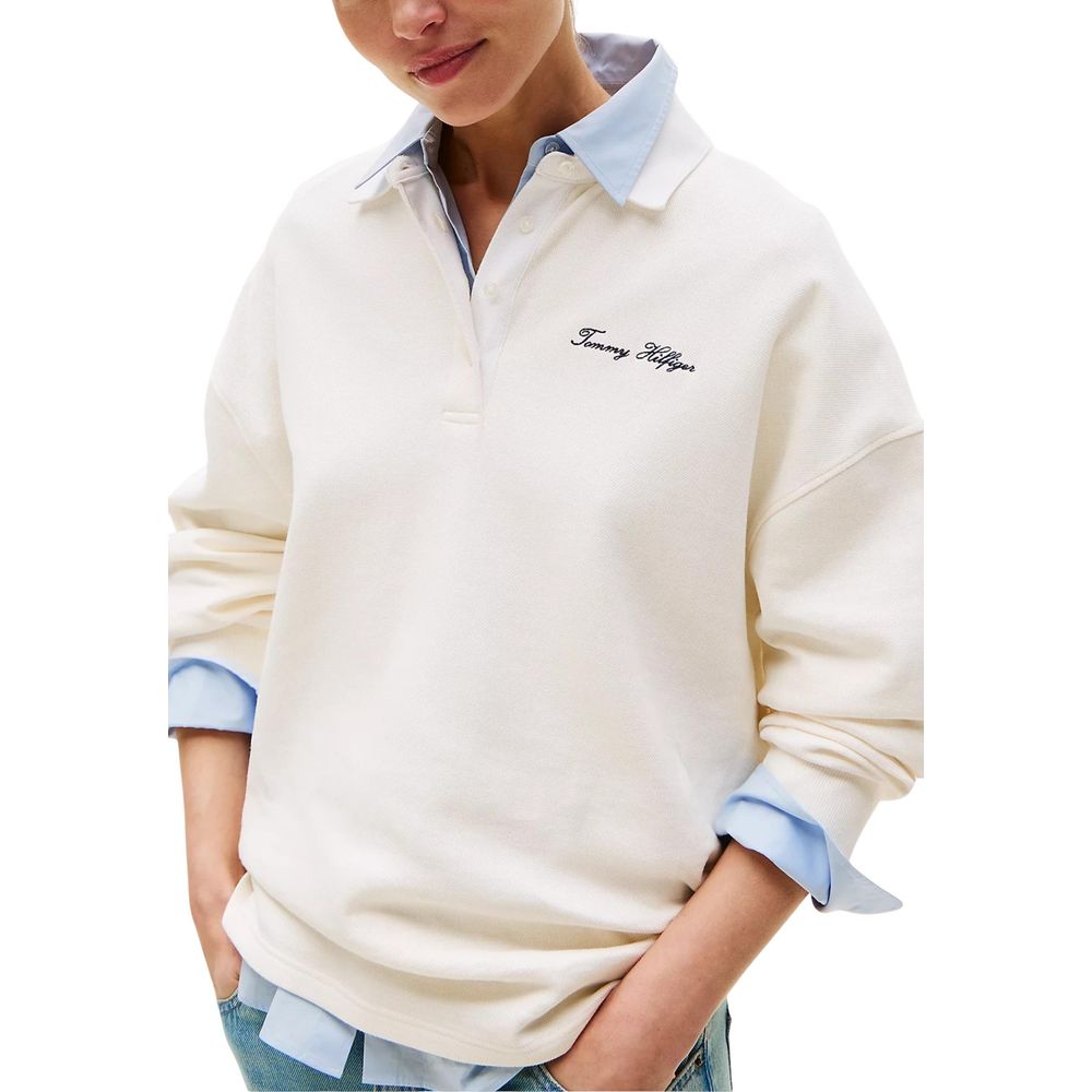 Sweatshirt beige en polyamide de Tommy Hilfiger, classique et confortable, avec logo discret sur la poitrine.
