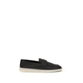 Chaussures Prada Bos Taurus en cuir de veau noir, mocassins slip-on élégants pour hommes.
