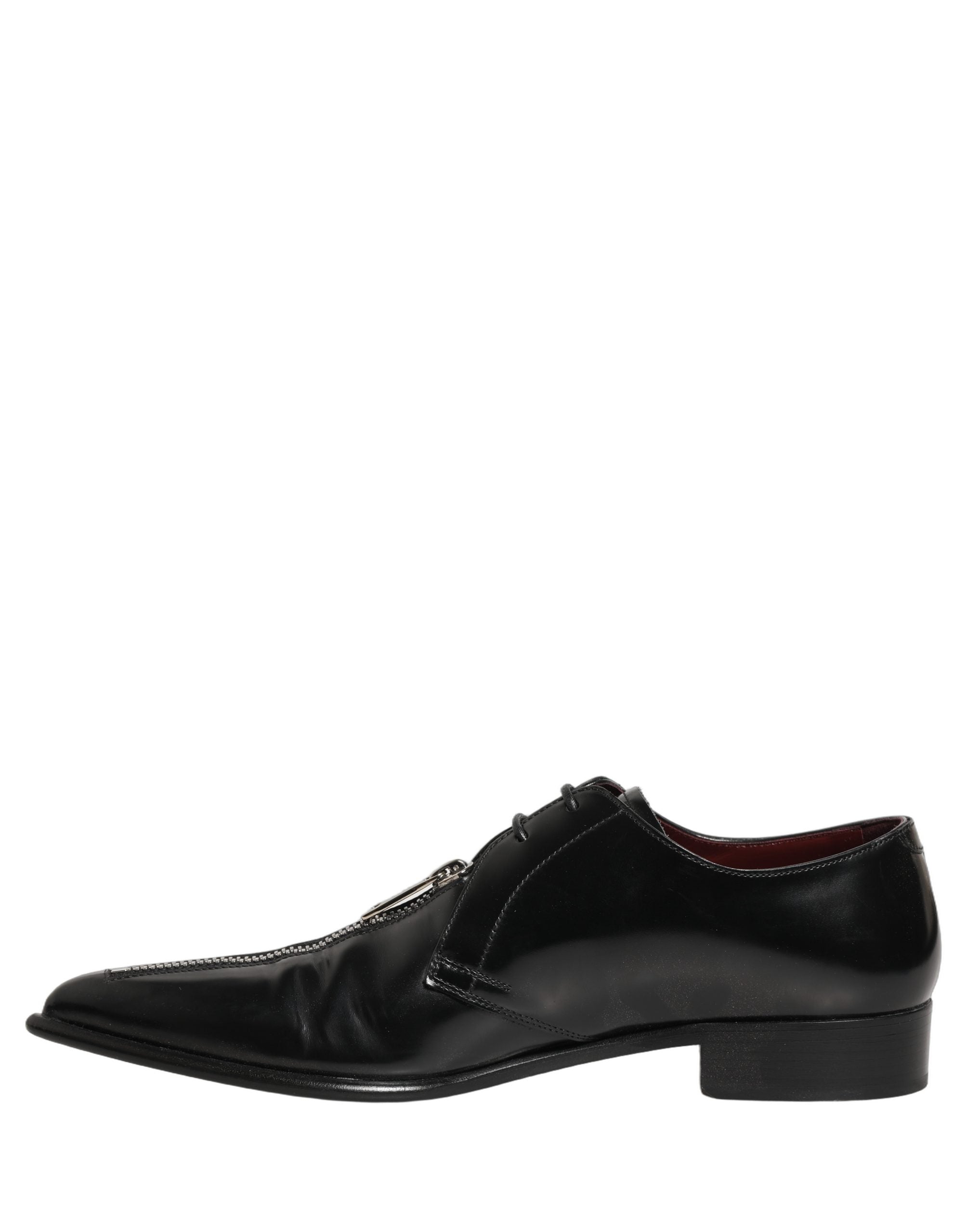 Chaussures derby en cuir noir pour hommes de la marque Dolce & Gabbana, chaussures formelles élégantes et sophistiquées.