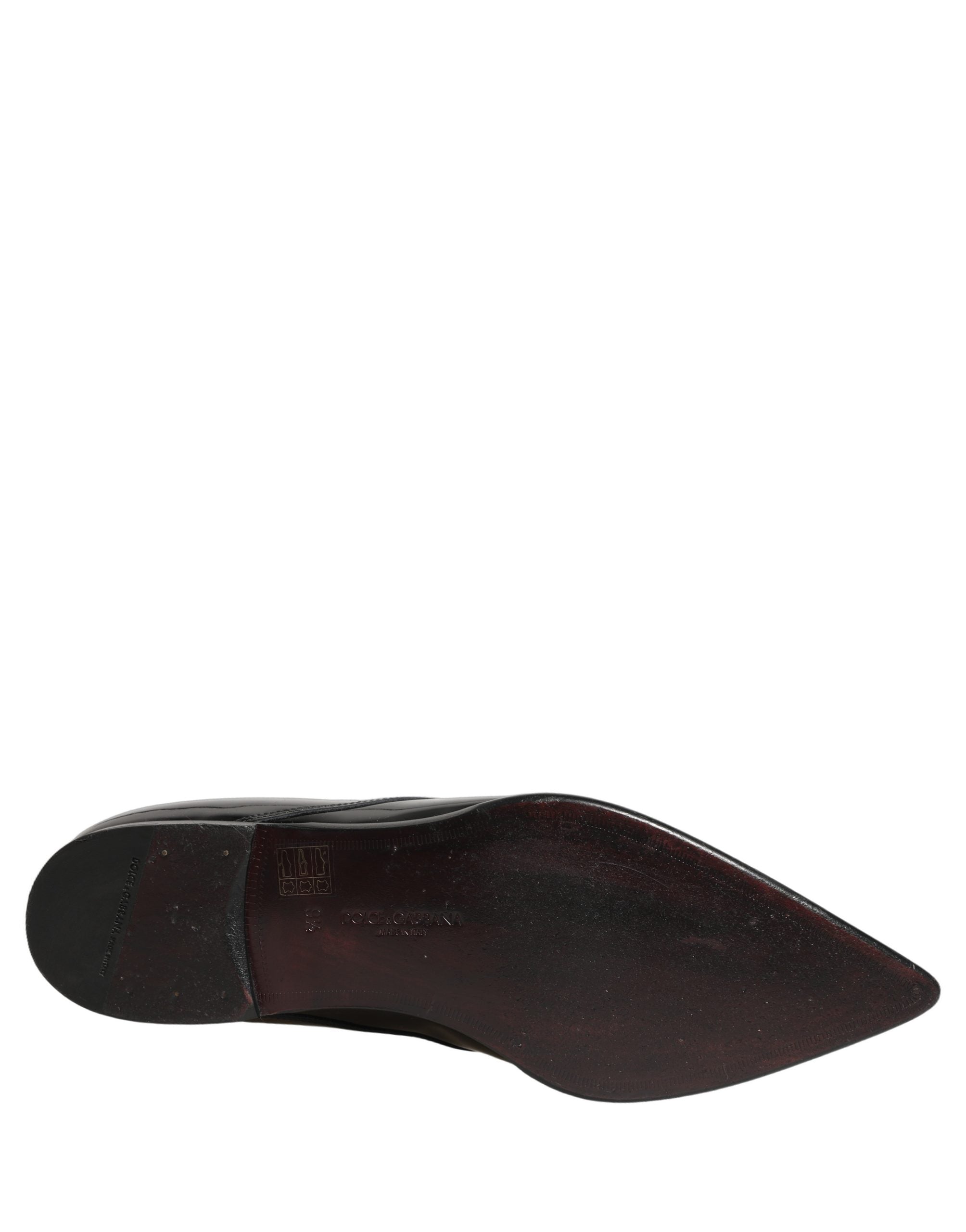 Chaussures Derby en cuir noir pour homme de la marque Dolce & Gabbana, chaussures formelles élégantes et sophistiquées.