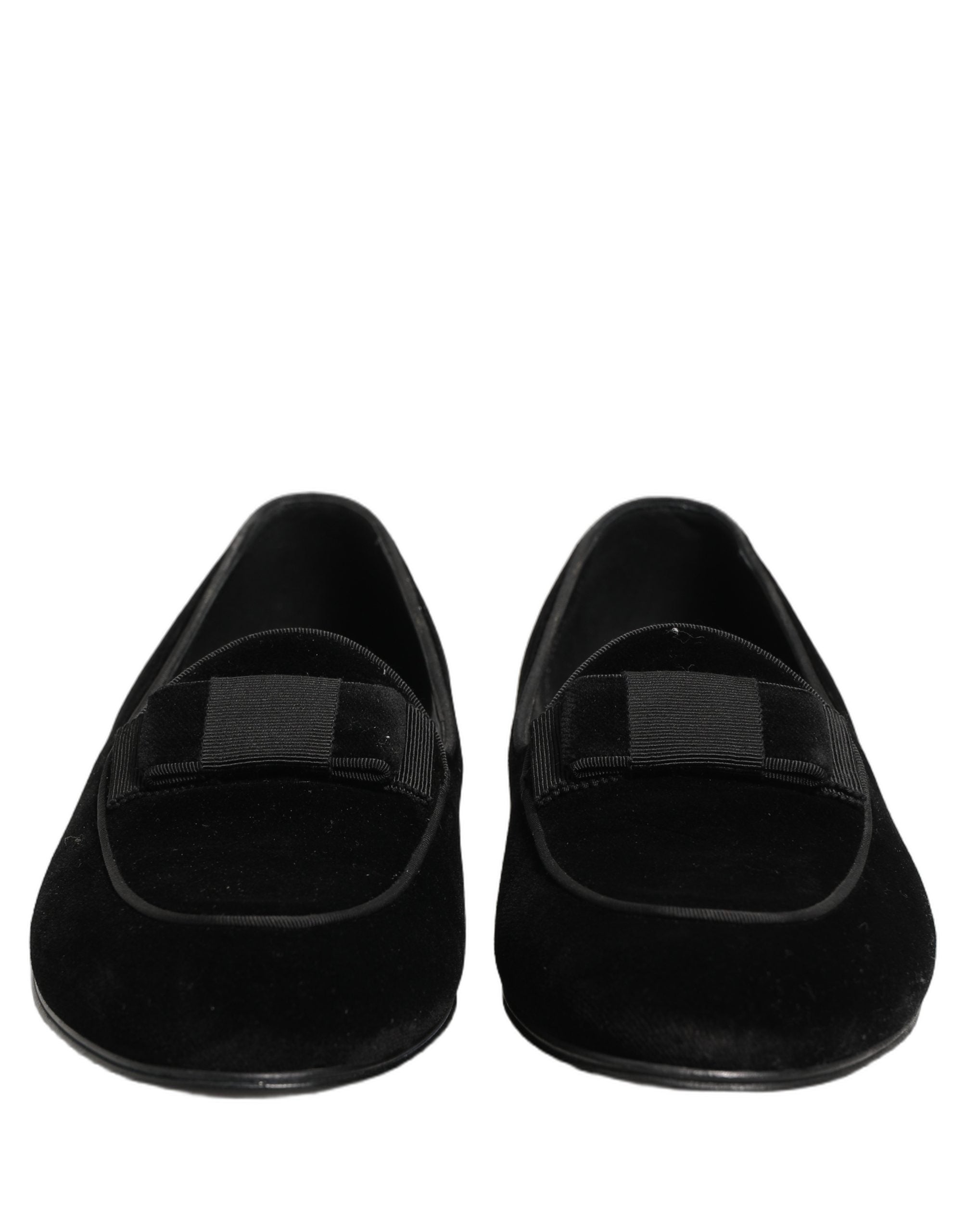 Chaussures formelles pour hommes Dolce & Gabbana en velours noir, loafers élégants pour occasion spéciale.
