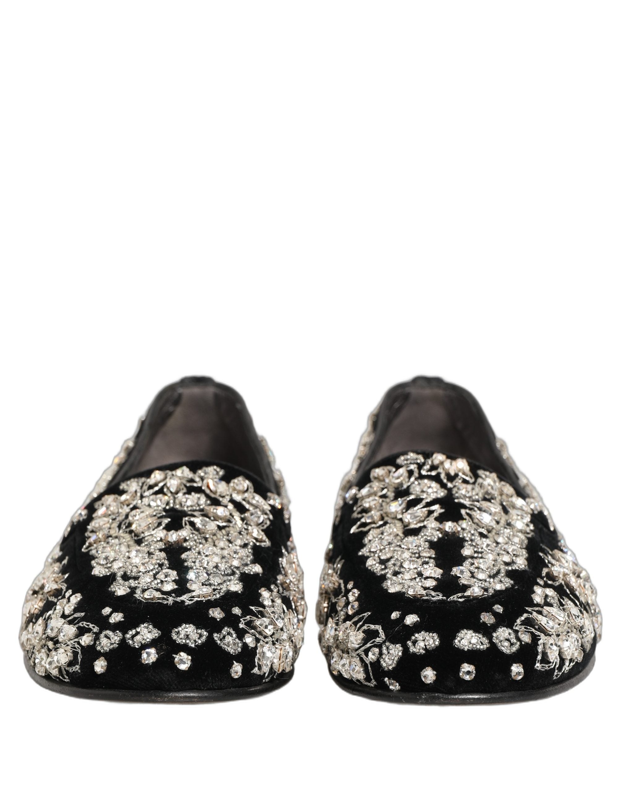 Chaussures loafers Dolce & Gabbana en velours noir avec embellissements, élégantes et sophistiquées.