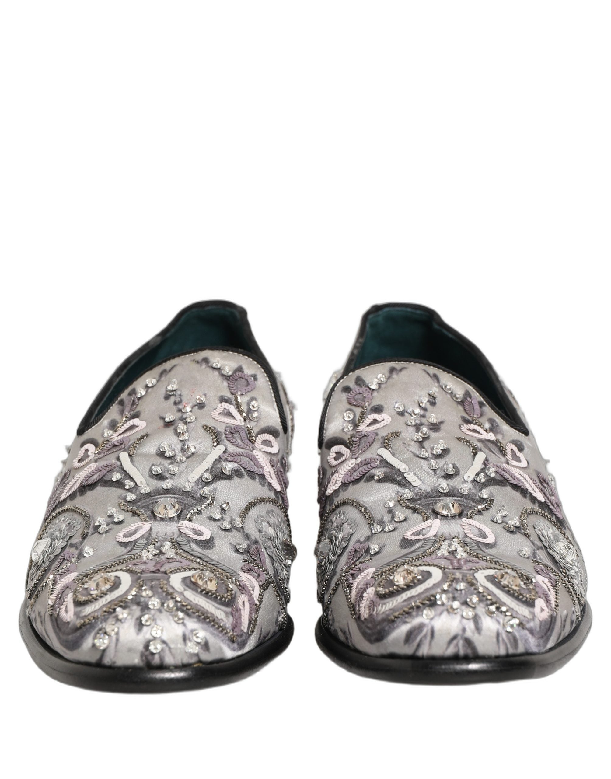 Chaussures mocassins Dolce & Gabbana blanches à sequins pour occasion formelle, slip-on élégants et brillants.