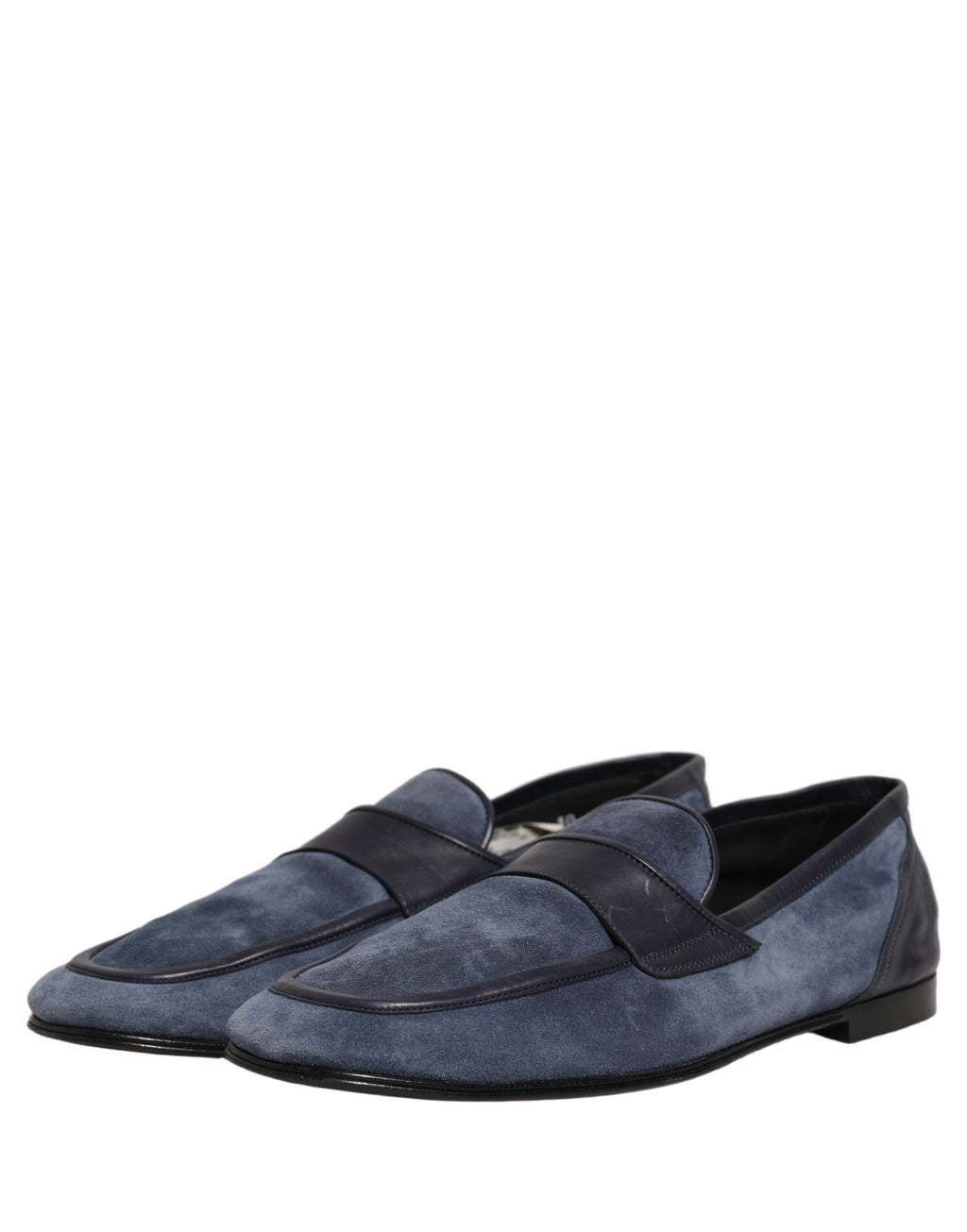 Mocassins en cuir bleu en daim de Dolce & Gabbana, chaussures élégantes pour homme, vues de face avec détails du cuir.