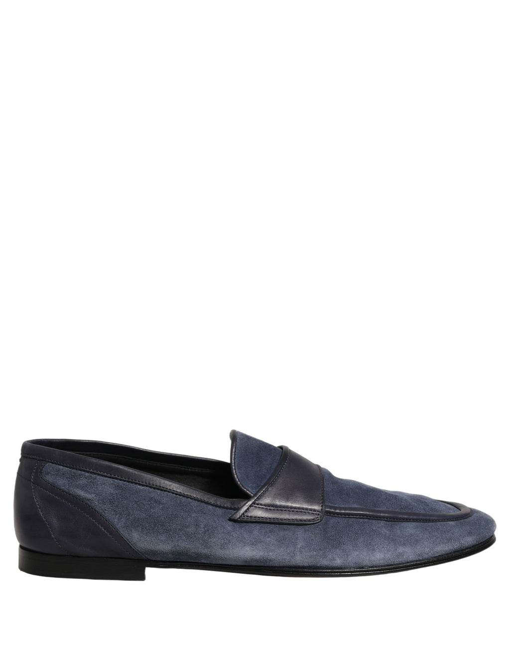 Chaussures mocassins en cuir bleu en daim de Dolce & Gabbana, élégantes et confortables, vues de face avec détail du design.