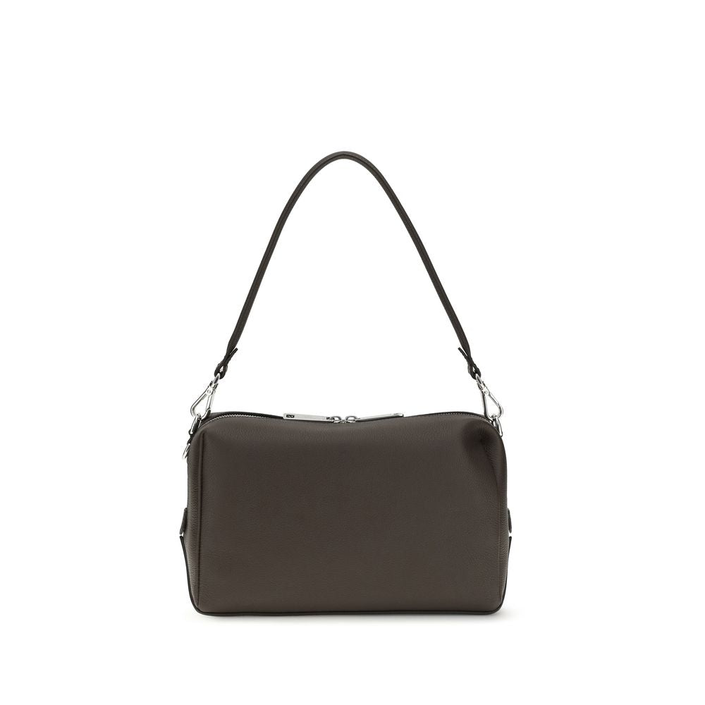 Sac à bandoulière Fendi Bos Taurus en cuir de veau marron, élégant et sophistiqué, avec détails de finition raffinés.