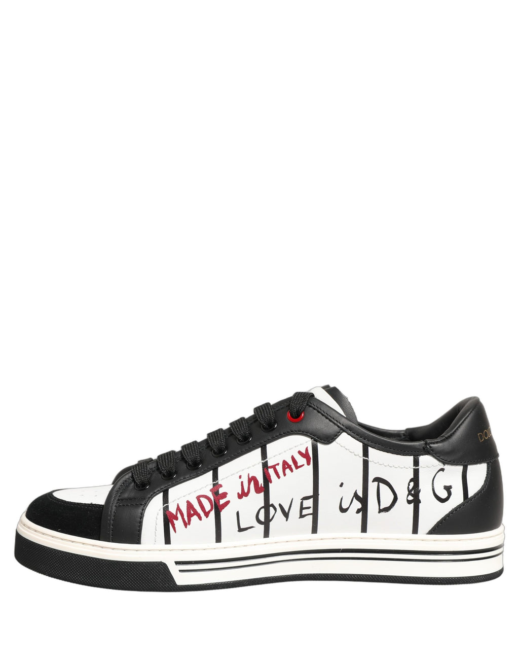 Chaussures basses Dolce & Gabbana blanches et noires avec logo DG, patch king, style sneaker, vue de face.