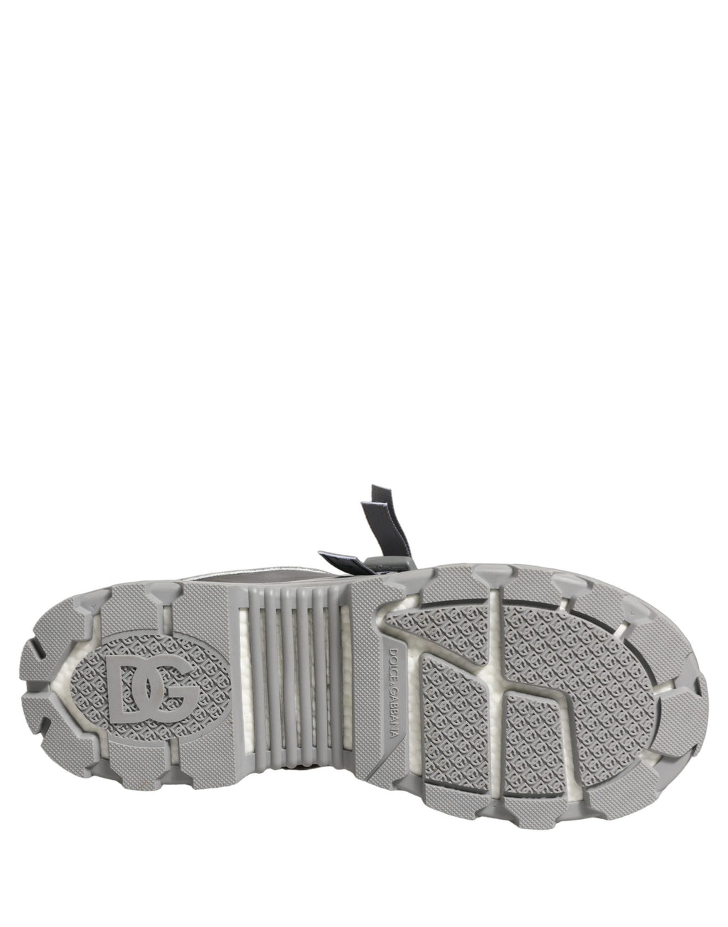 Chaussures sneakers basses gris Dolce & Gabbana Airmaster Panelled pour hommes, vues de face avec détails en cuir et design moderne.