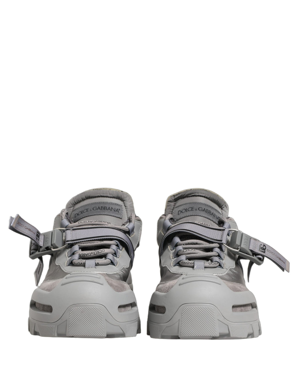 Chaussures sneakers homme Dolce & Gabbana Airmaster gris à panneaux, basse silhouette, style décontracté et moderne.
