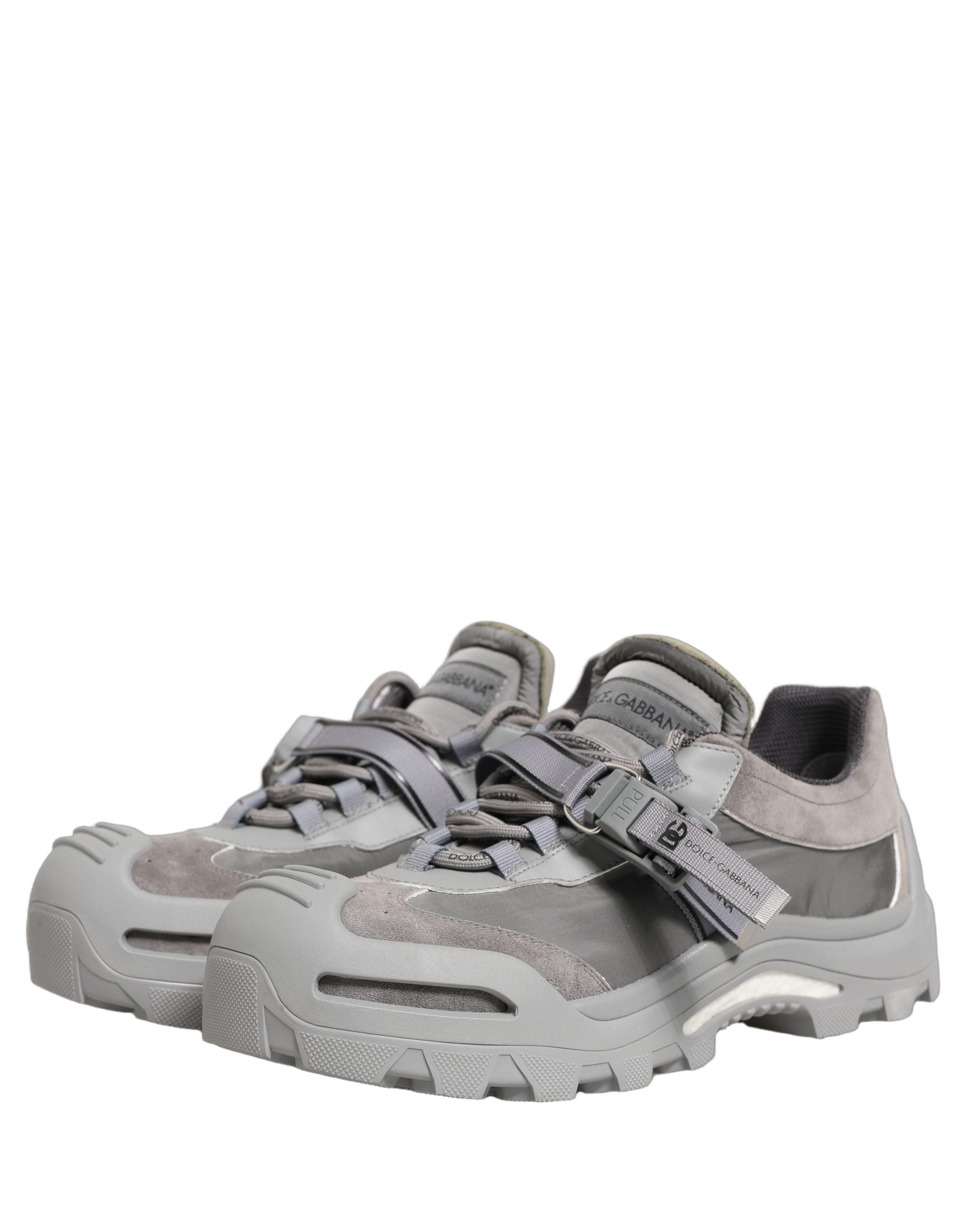 Chaussures sneakers basses pour homme Dolce & Gabbana Airmaster gris à panneaux, style décontracté et moderne.