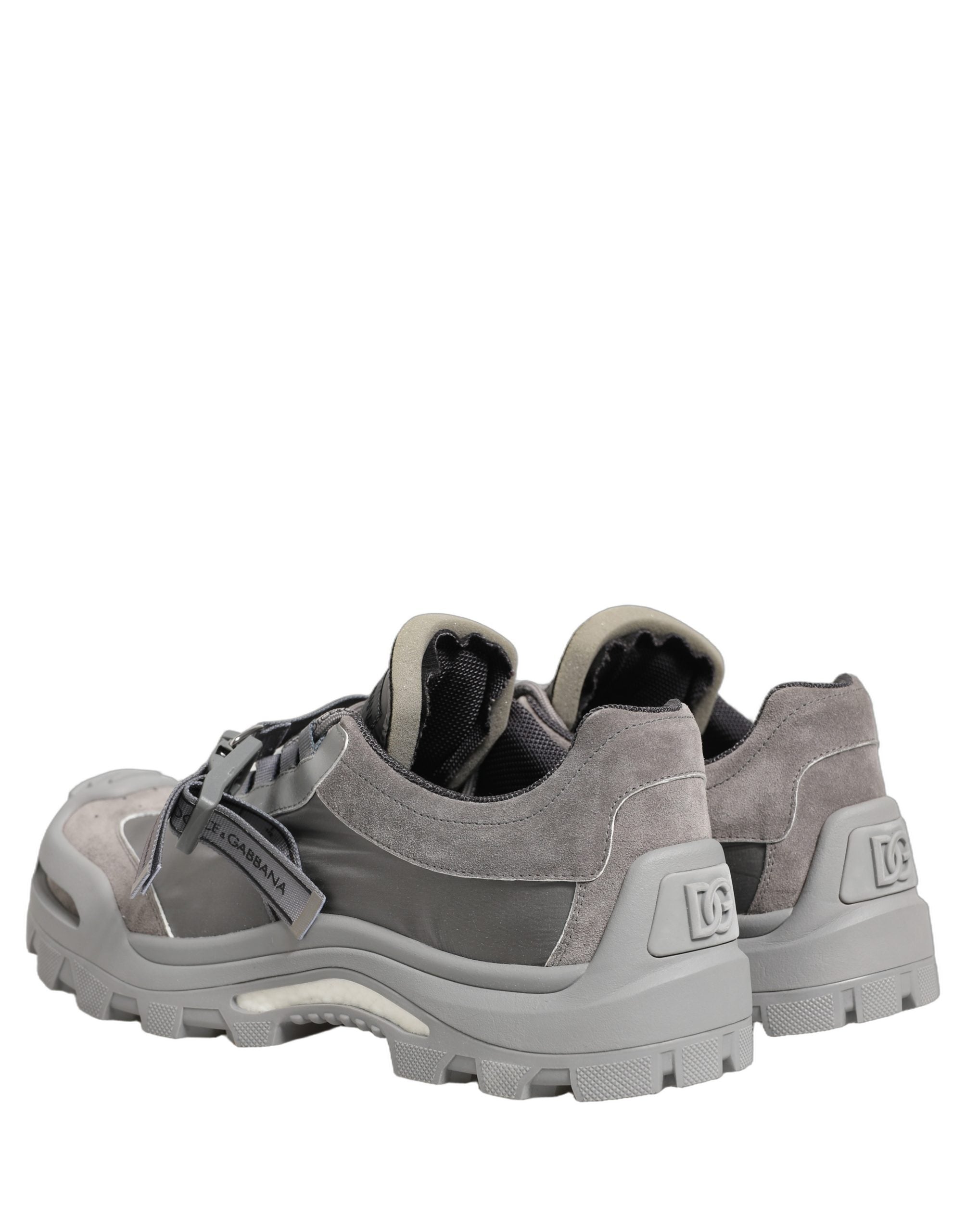 Baskets basses pour hommes Dolce & Gabbana Airmaster gris avec panneaux en toile, vue de face