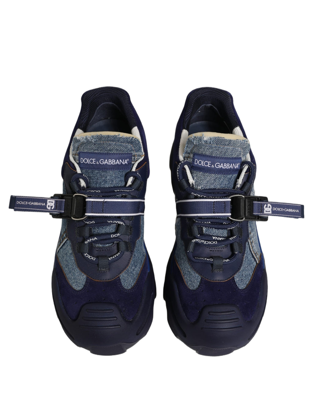 Chaussures sneakers basses en denim bleu Dolce & Gabbana Airmaster avec panneaux, vue de face.