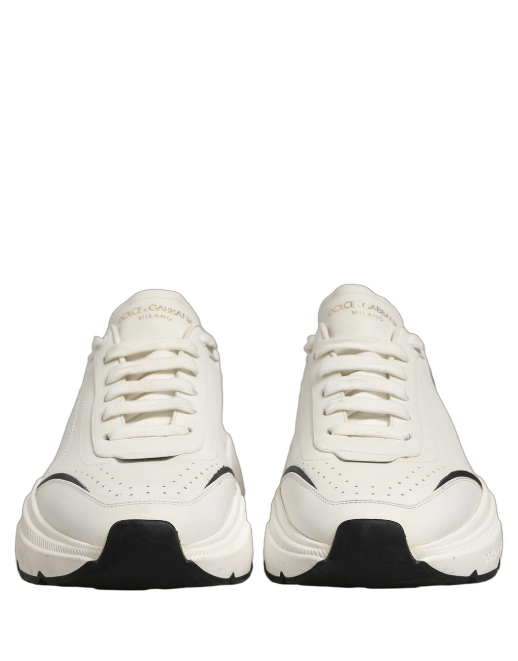 Chaussures sneakers basses Dolce & Gabbana Daymaster en blanc et noir, style décontracté et moderne, visibles sous tous les angles.