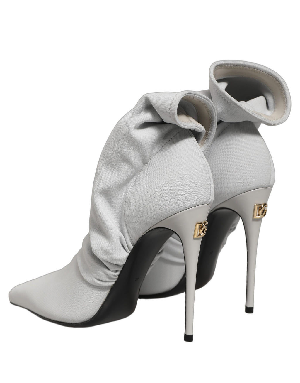 Bottines à talons en gris Dolce & Gabbana, chaussettes extensibles, chaussures à la cheville, style élégant et moderne.