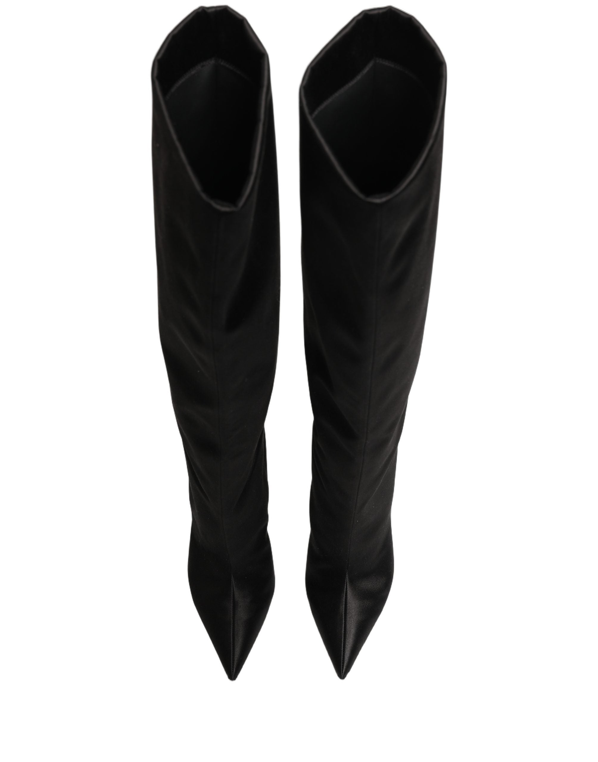 Bottes noires en satin de style cuissardes à talons aiguilles de Dolce & Gabbana, élégantes et sophistiquées.