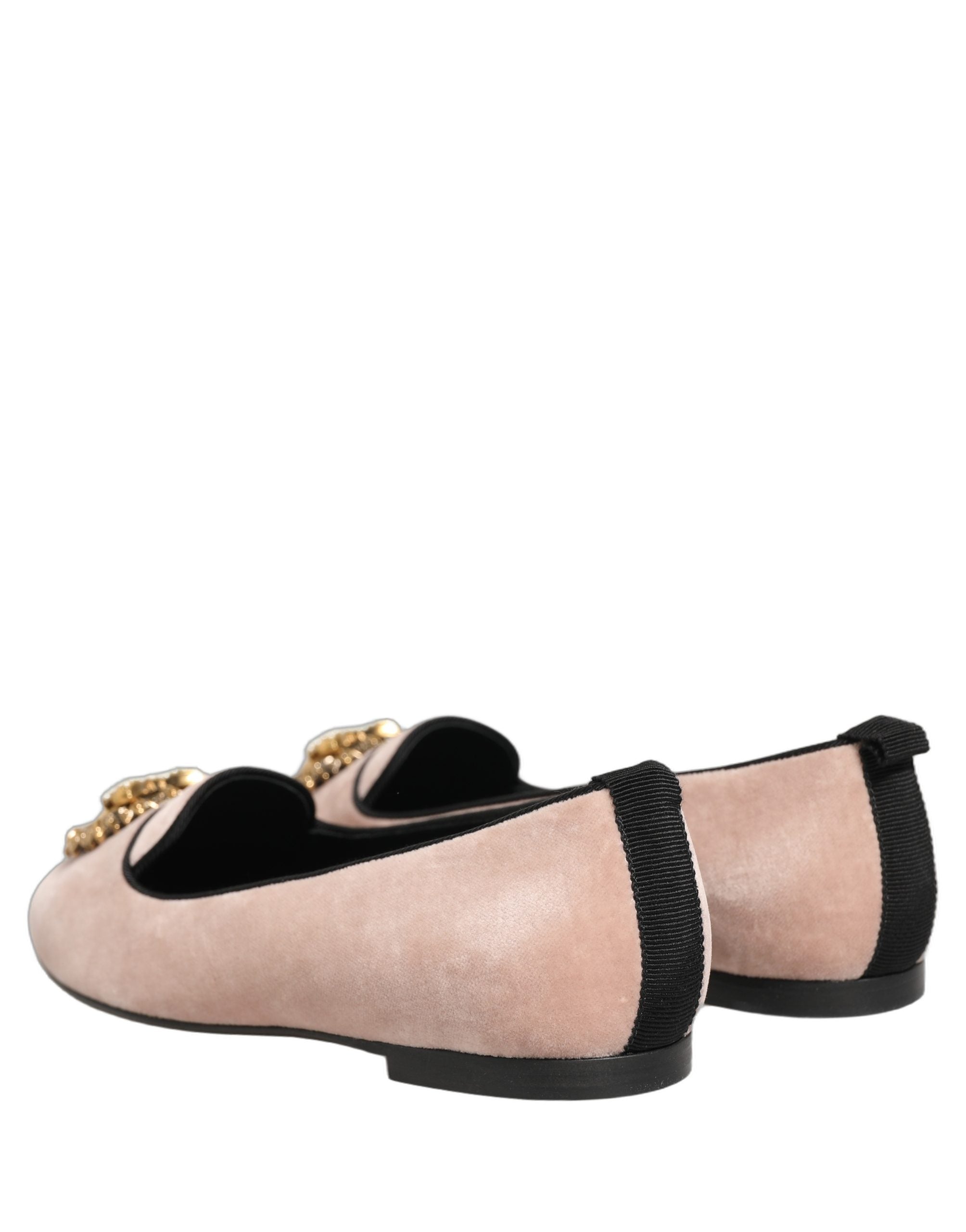 Chaussures Dolce & Gabbana loafers en velours rose, flats élégants avec finition raffinée et design sophistiqué.