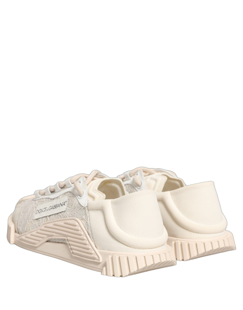 Chaussures de sport Dolce & Gabbana NS1 blanches en dentelle, baskets basses élégantes pour femmes.