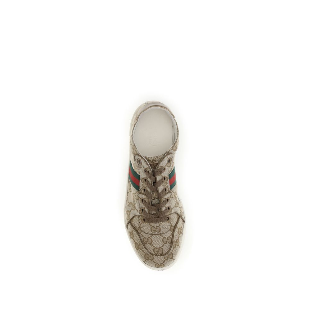 Chaussures de sport Gucci en polyester beige, baskets athlétiques élégantes et confortables pour hommes.
