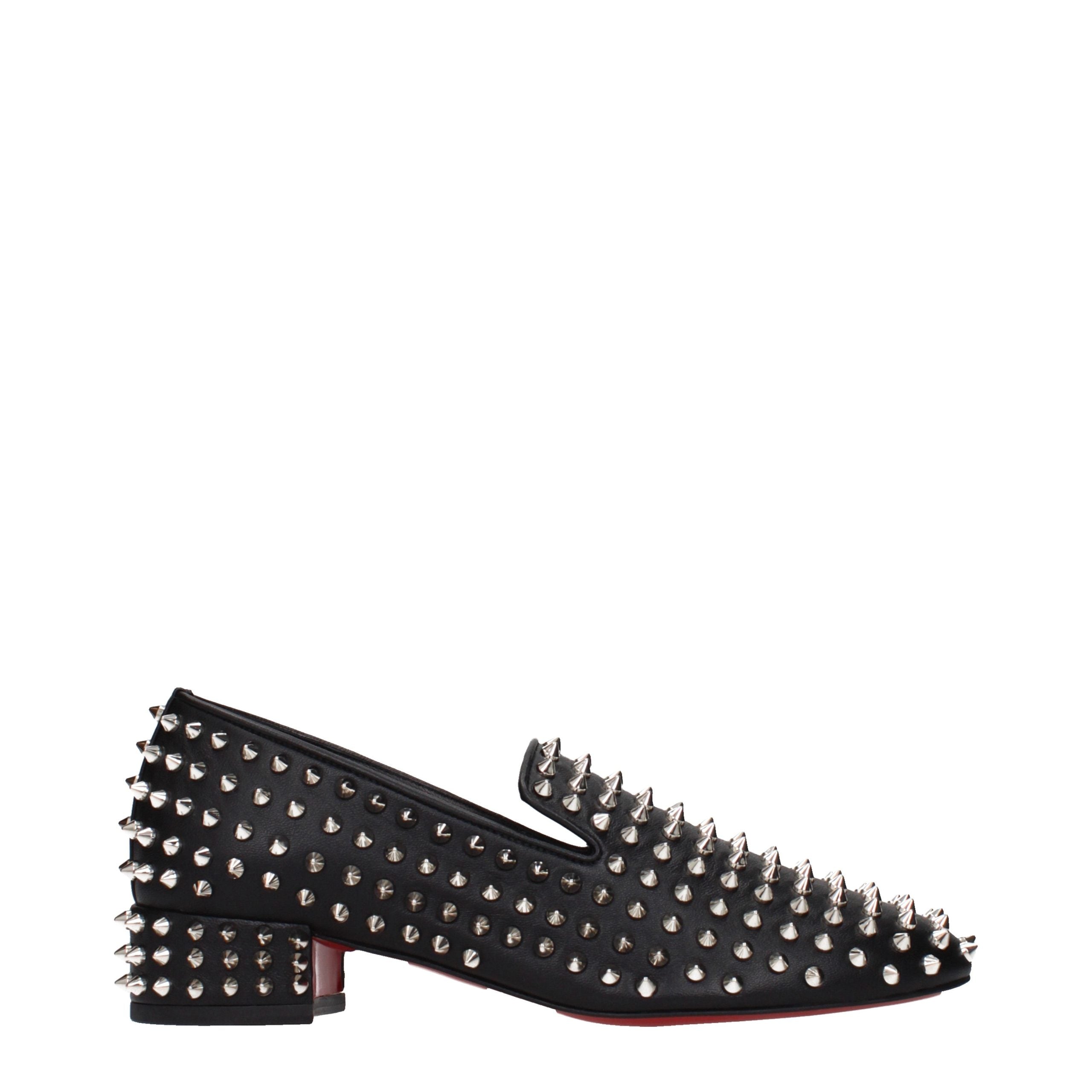 Mocassins Christian Louboutin en cuir noir pour hommes, slip-on et élégants, avec semelle en caoutchouc.