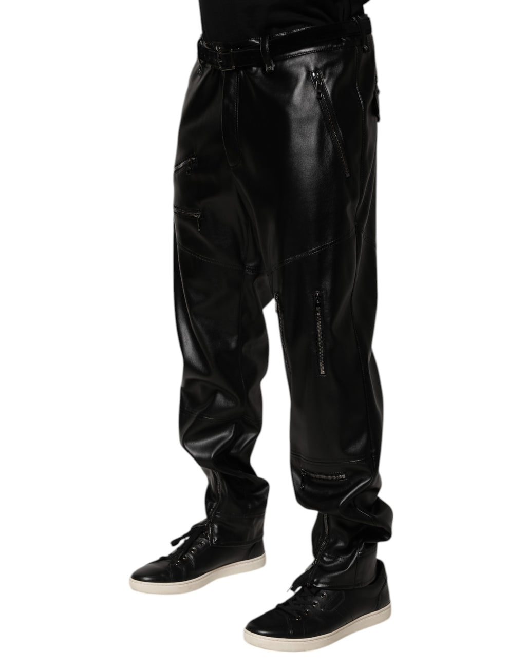 Pantalon homme Dolce & Gabbana en cuir PU noir avec fermeture éclair et poches.