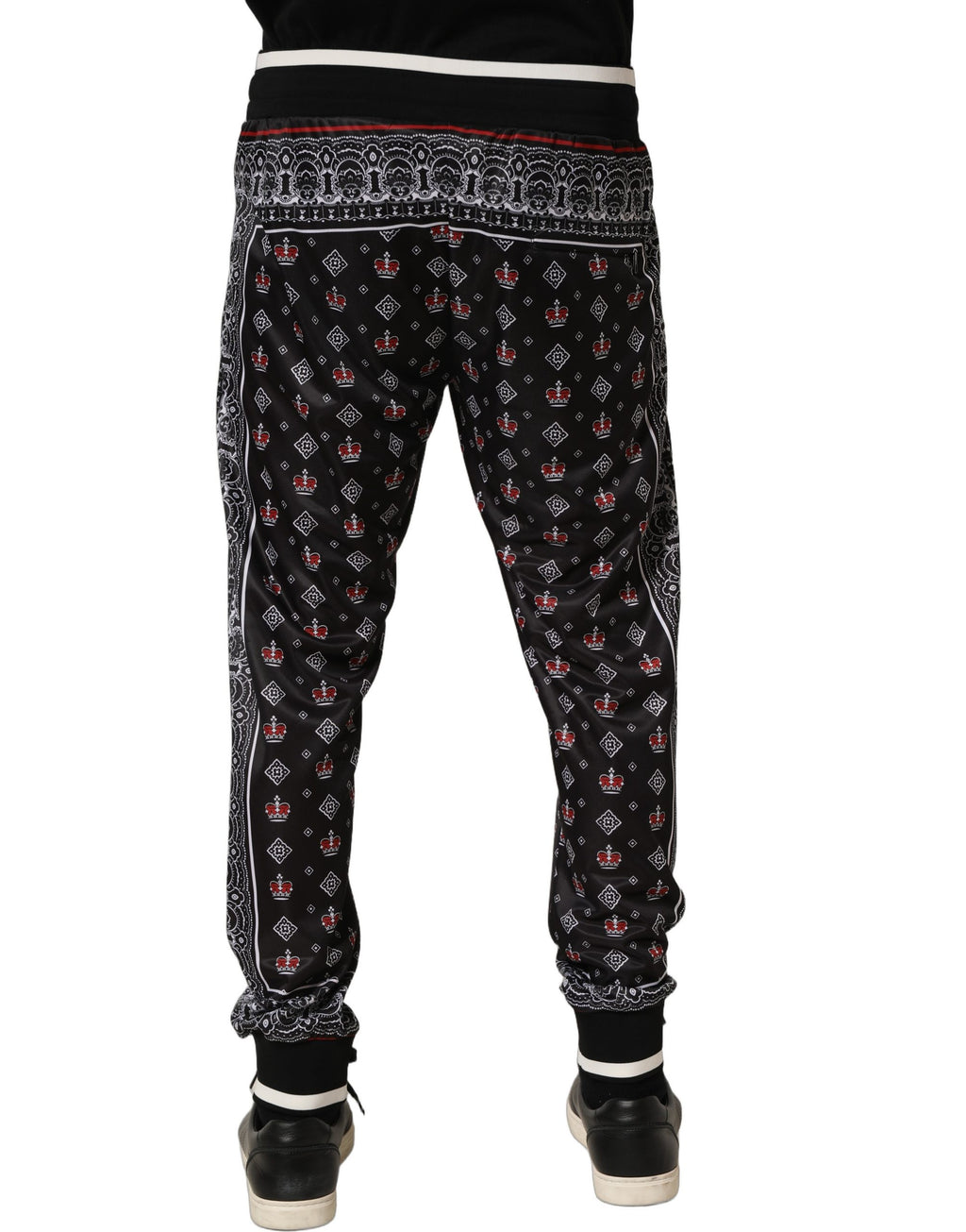 Pantalon jogger pour homme Dolce & Gabbana, noir avec motif bandana, design tendance et confortable, style décontracté.
