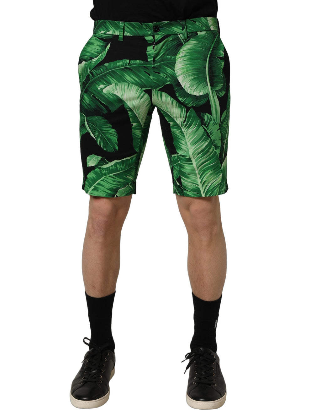 Shorts bermuda pour hommes Dolce & Gabbana, motif feuilles de bananier noir et vert, style décontracté et élégant.
