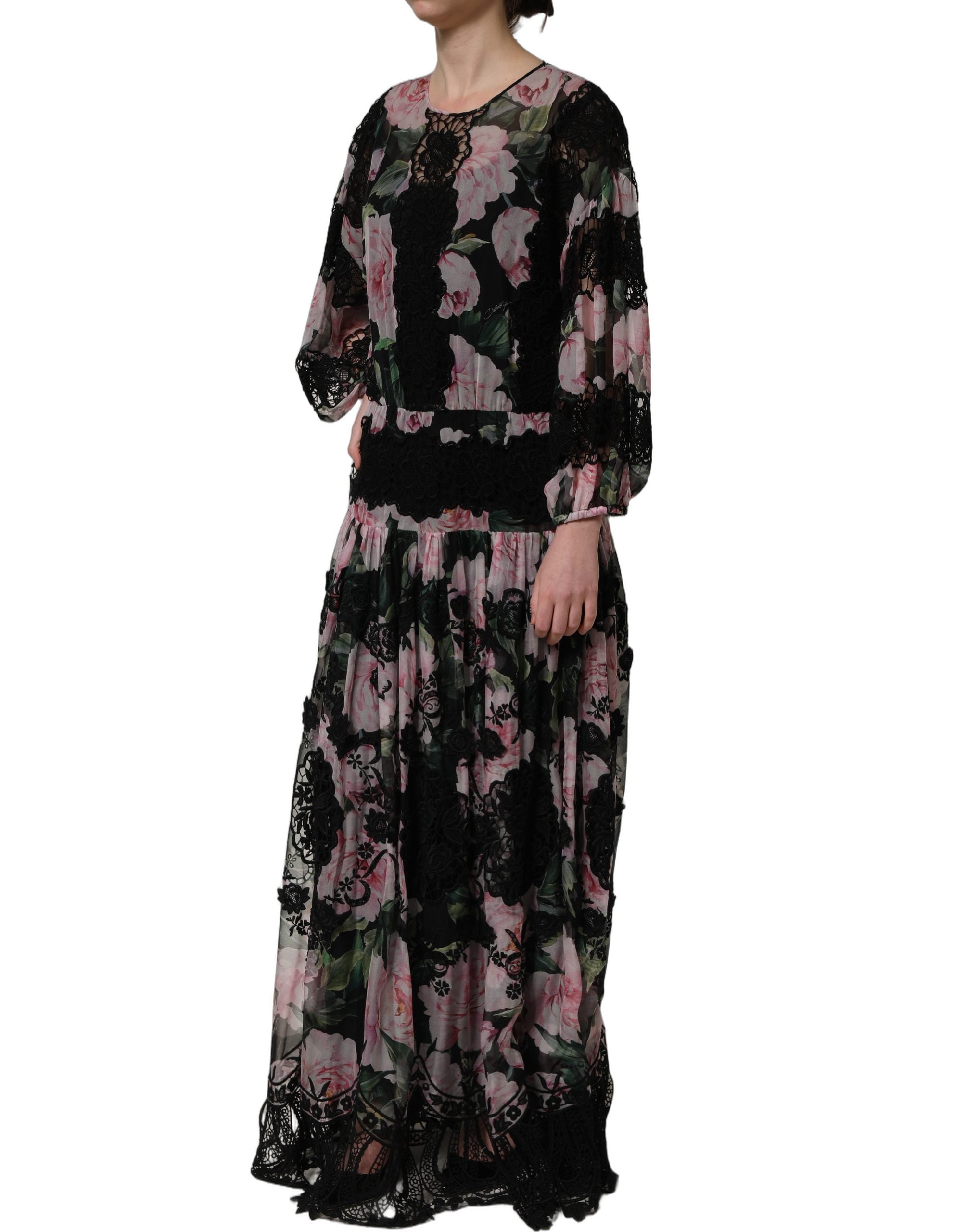 Robe longue en coton à fleurs noire de Dolce & Gabbana, avec dentelle élégante, style maxi.