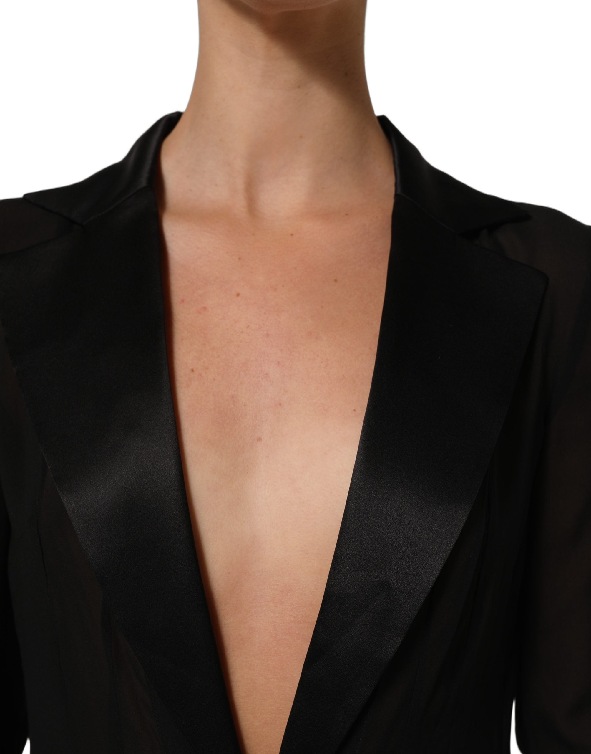 Robe longue en mousseline de soie noire de Dolce & Gabbana, robe transparente élégante avec détails fluides et sophistiqués.