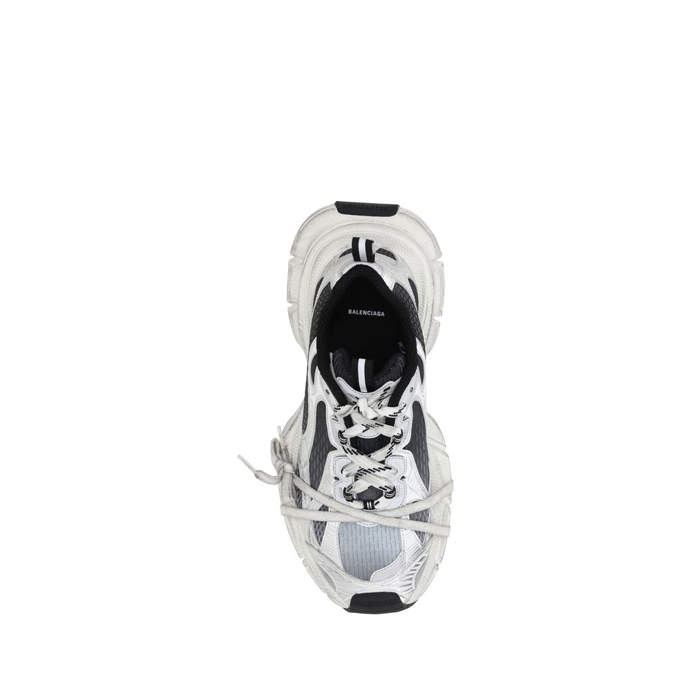 Chaussures de sport Balenciaga en polyuréthane multicolore, sneakers athlétiques modernes avec design coloré.