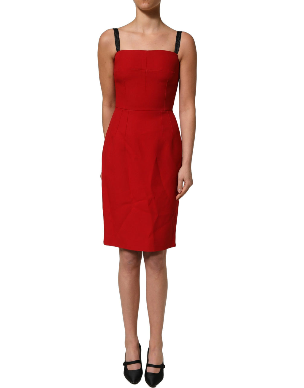 Robe rouge stretch Dolce & Gabbana, silhouette ajustée, longueur genou, robe de soirée élégante en tissu moulant.