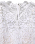 Robe longue en coton blanc de Dolce & Gabbana avec dentelle florale élégante et détails sophistiqués.