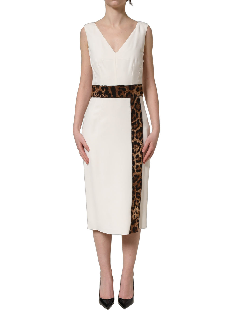 Robe midi sans manches Dolce & Gabbana blanche à motifs léopard, style élégant et féminin.