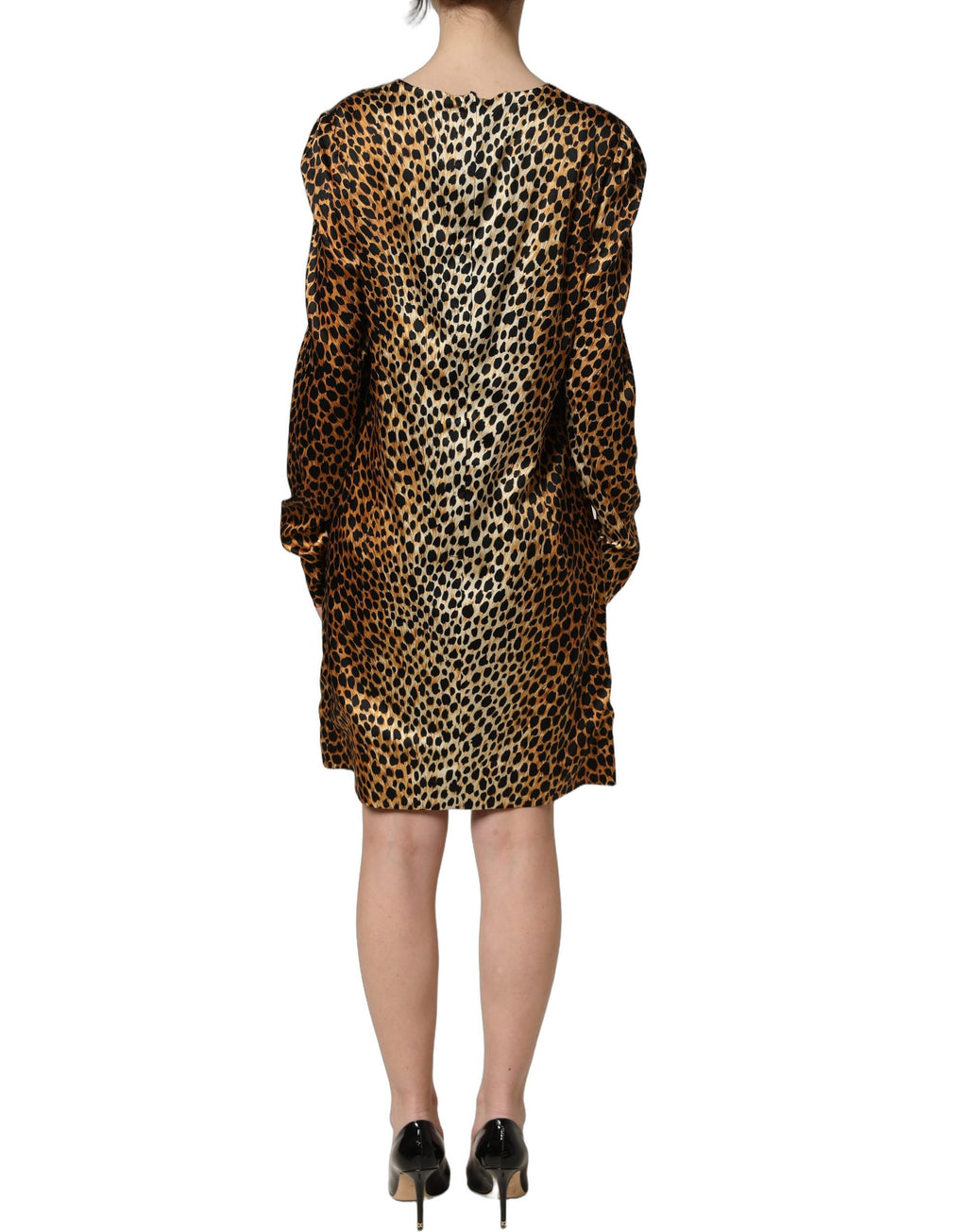 Robe courte Dolce & Gabbana en imprimerie ocelot marron à manches longues, style élégant et tendance.