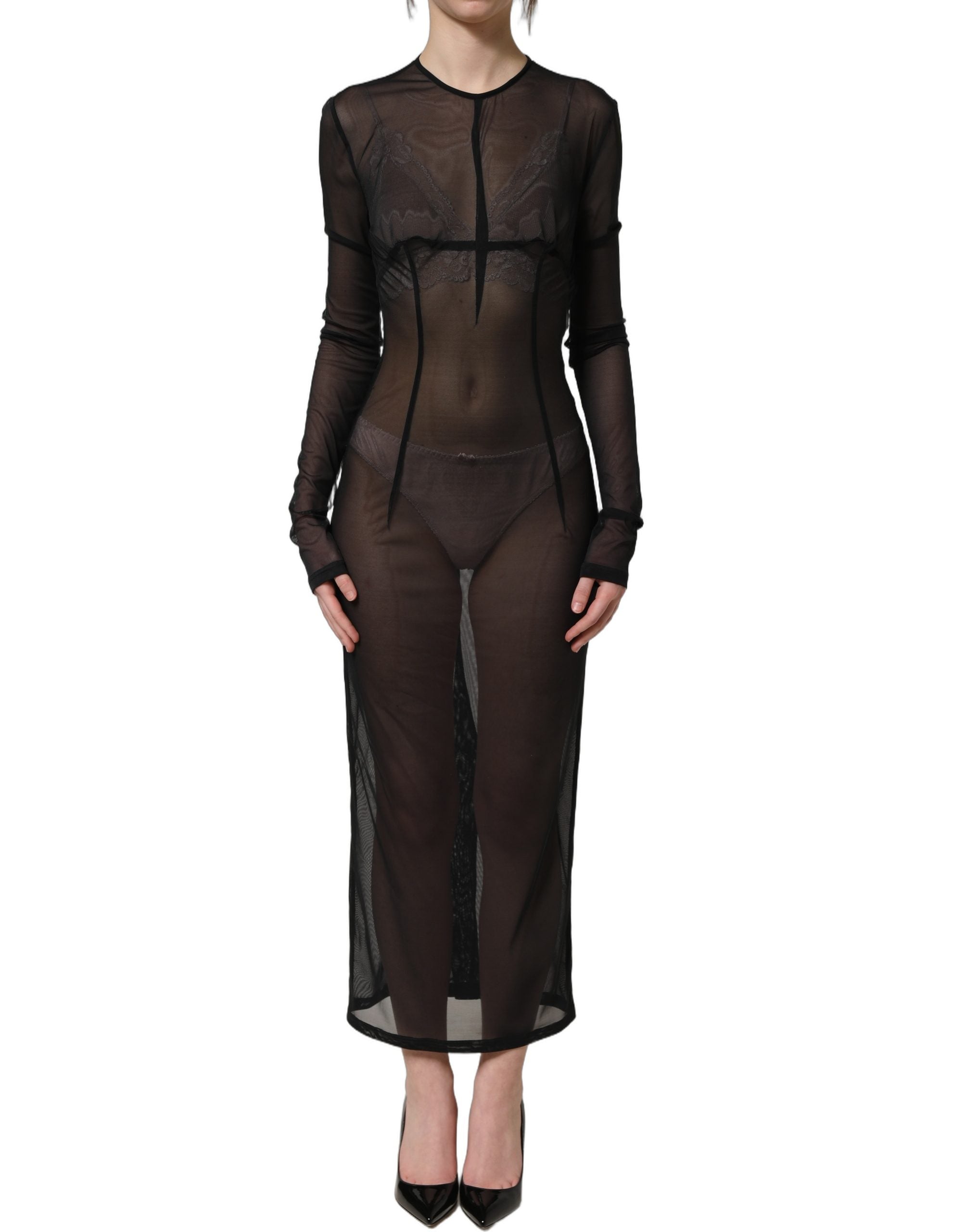 Robe longue noire Dolce & Gabbana en dentelle transparente, ajustée, manches longues, silhouette élégante, maxi longueur.