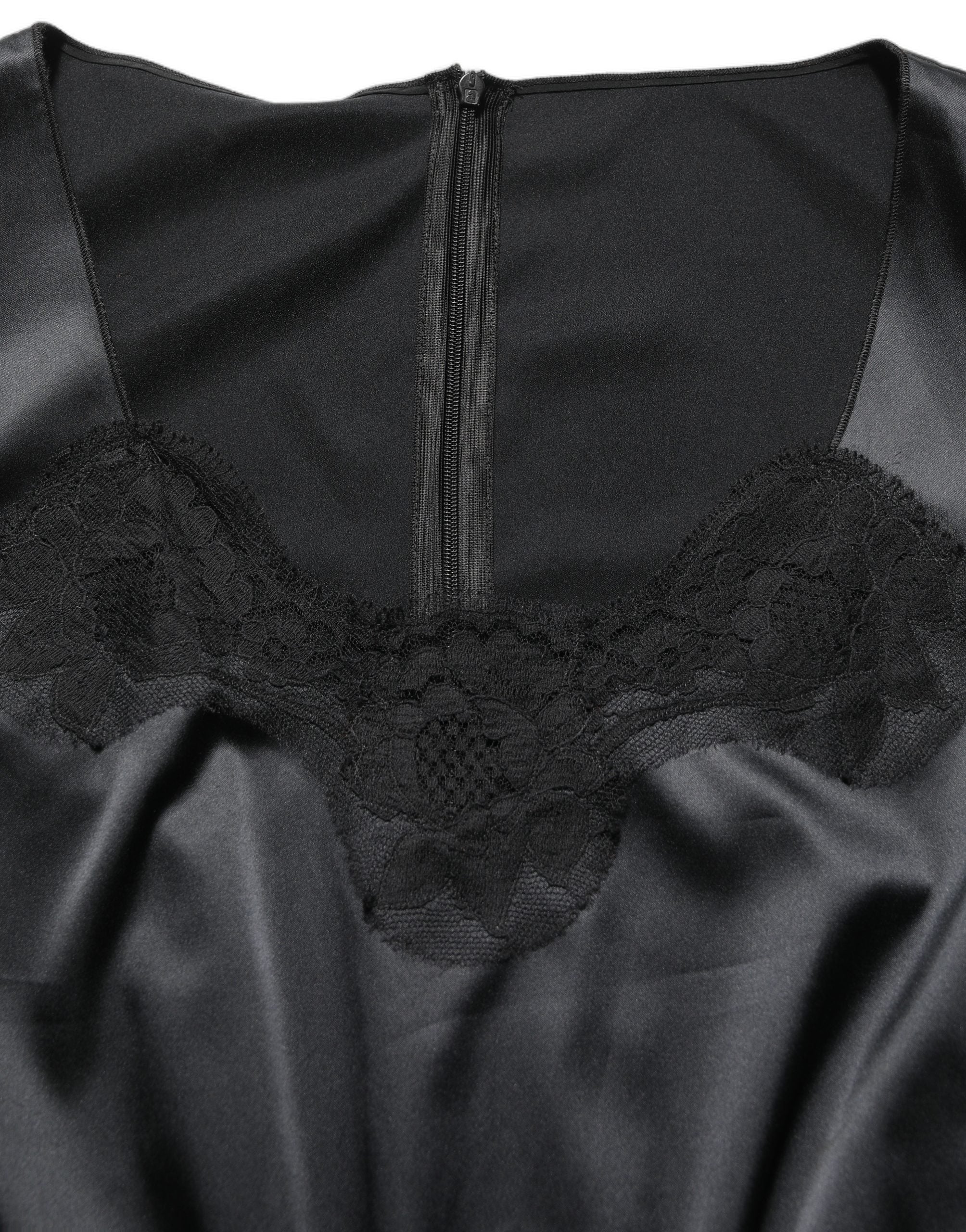 Robe midi noire en polyester avec dentelle, coupe droite élégante de Dolce & Gabbana, portée sophistiquée et chic.