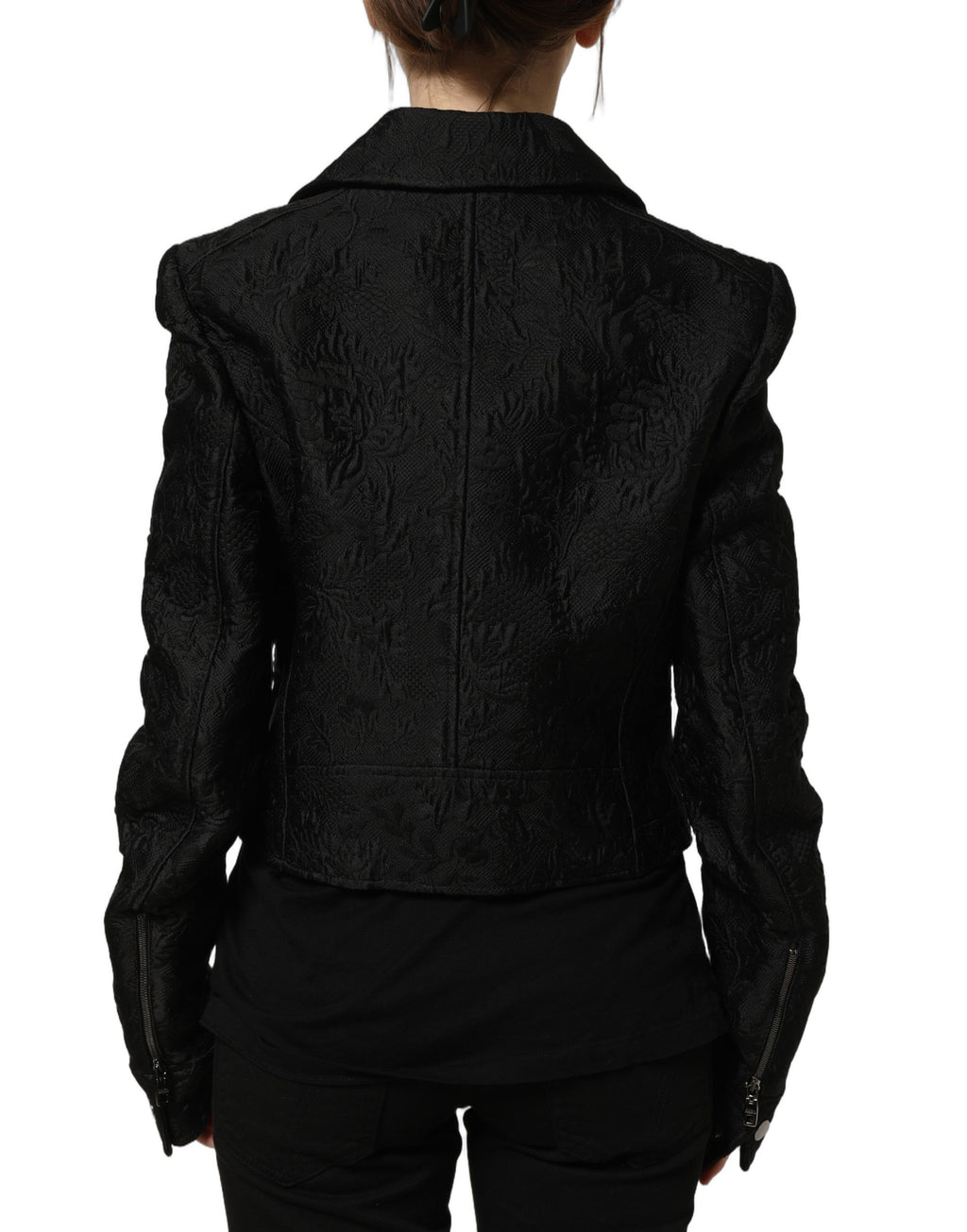 Veste biker Dolce & Gabbana en brocart noir à motifs floraux, style élégant et sophistiqué, vue de face.
