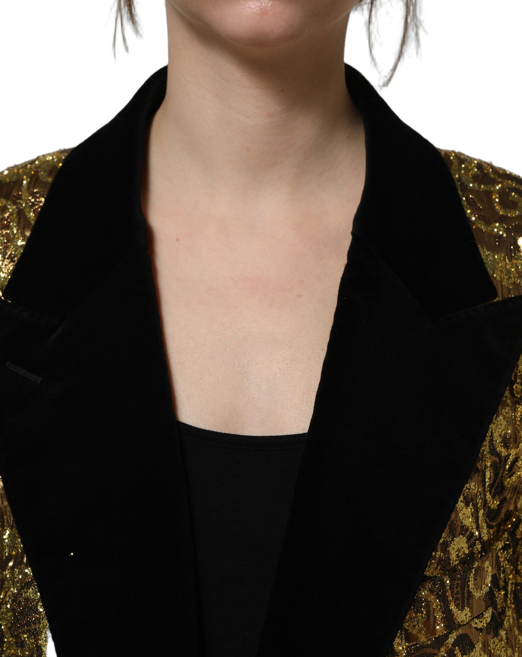 Manteau trench en laine jacquard floral or de Dolce & Gabbana, coupe élégante et détails sophistiqués.