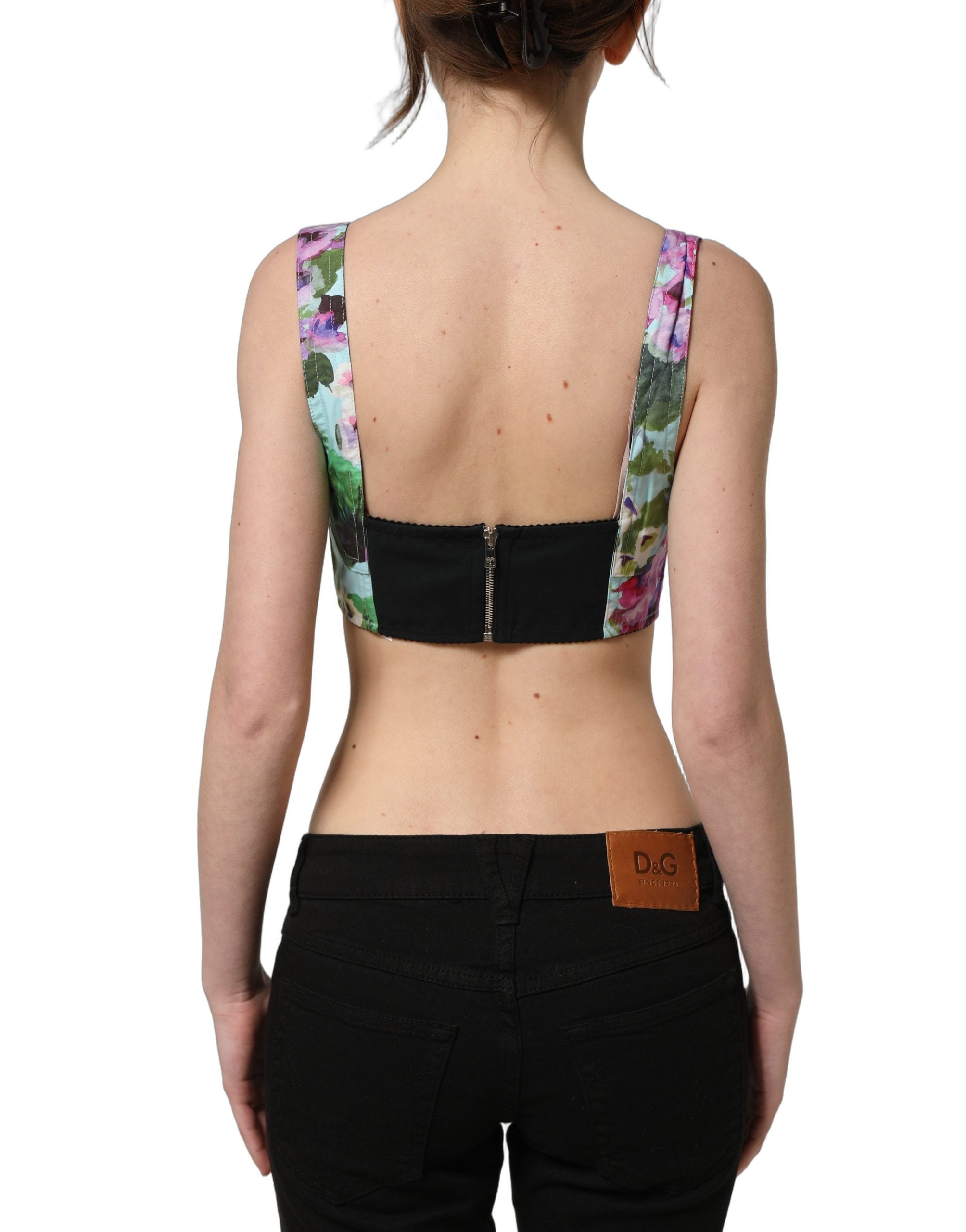 Top court Dolce & Gabbana à bustier floral multicolore, coupe courte, en tissu léger, avec motif floral vibrant.