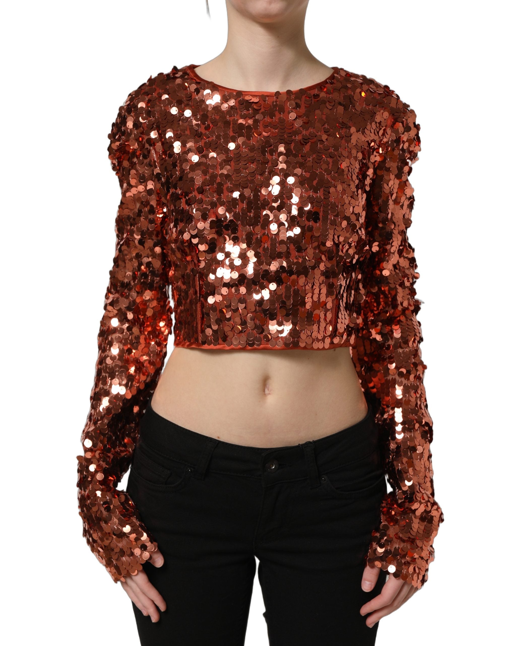 Blouse crop rouge à sequins Dolce & Gabbana à manches longues, vue de face, détails brillants et élégants.