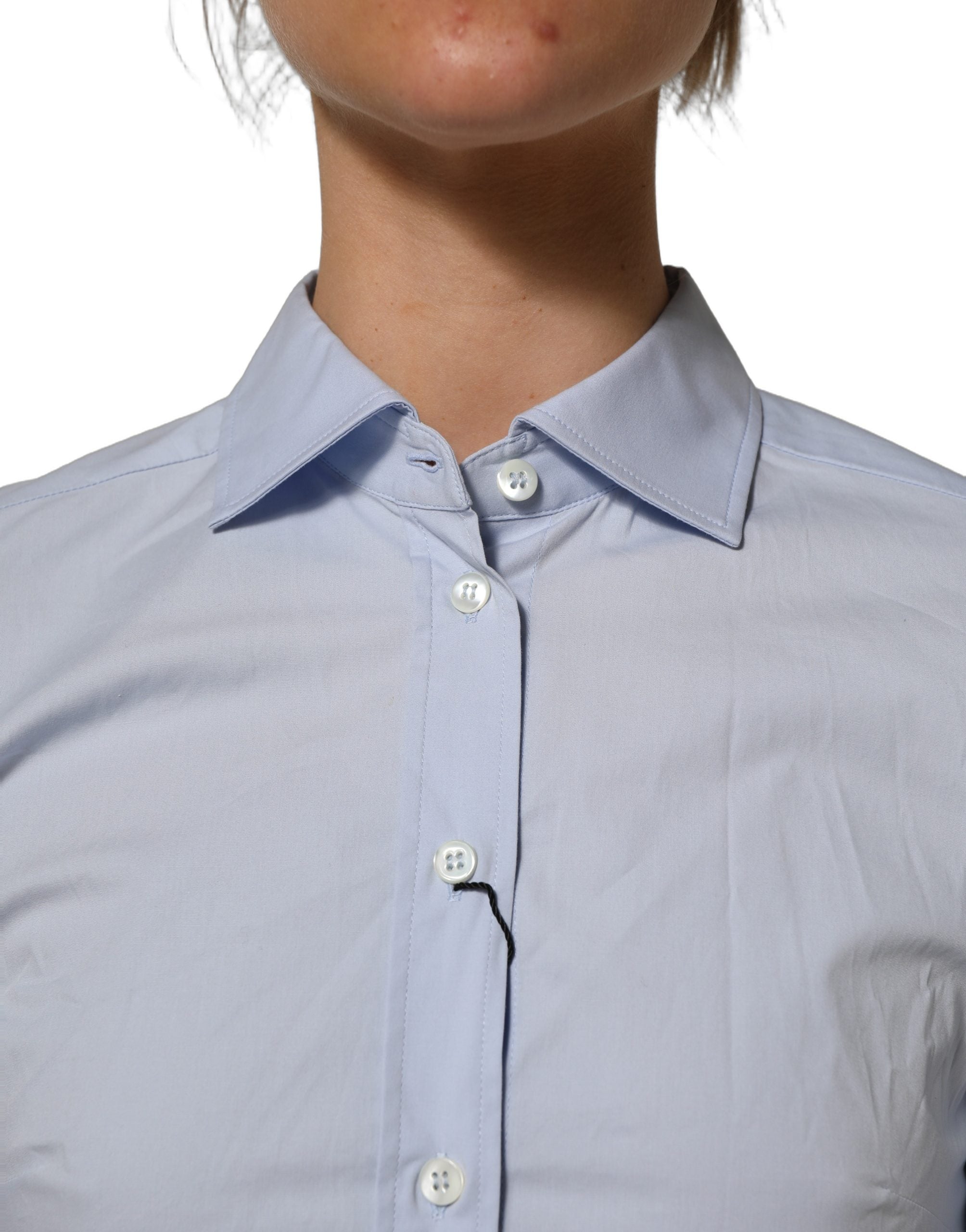 Chemise en coton à manches longues Dolce & Gabbana bleu avec col, vue de face, élégante et bien ajustée.