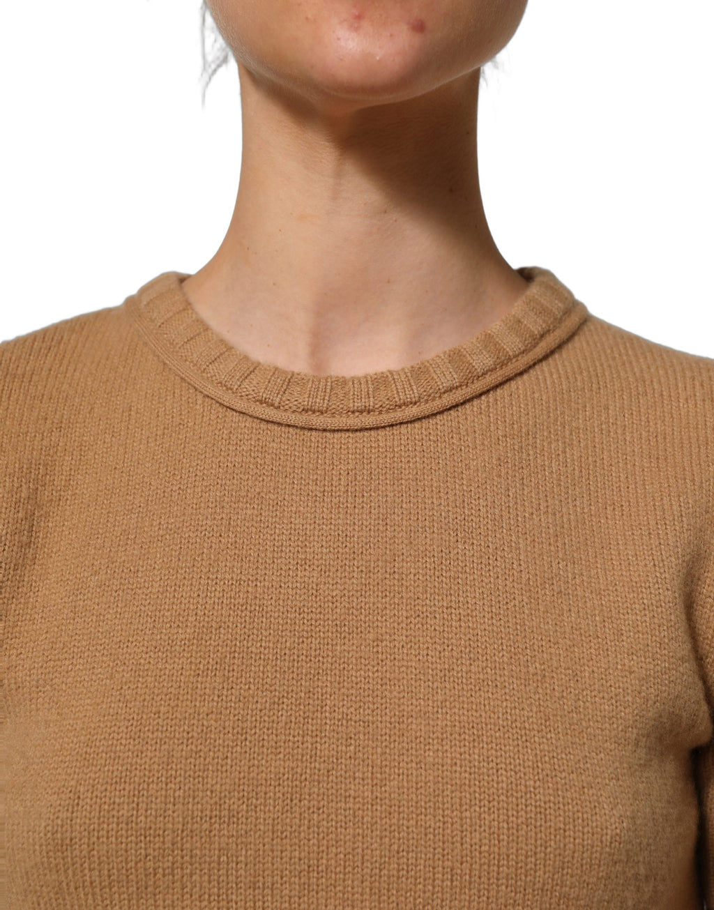 Haut court en laine marron à manches courtes de Dolce & Gabbana, blouse élégante et tendance.