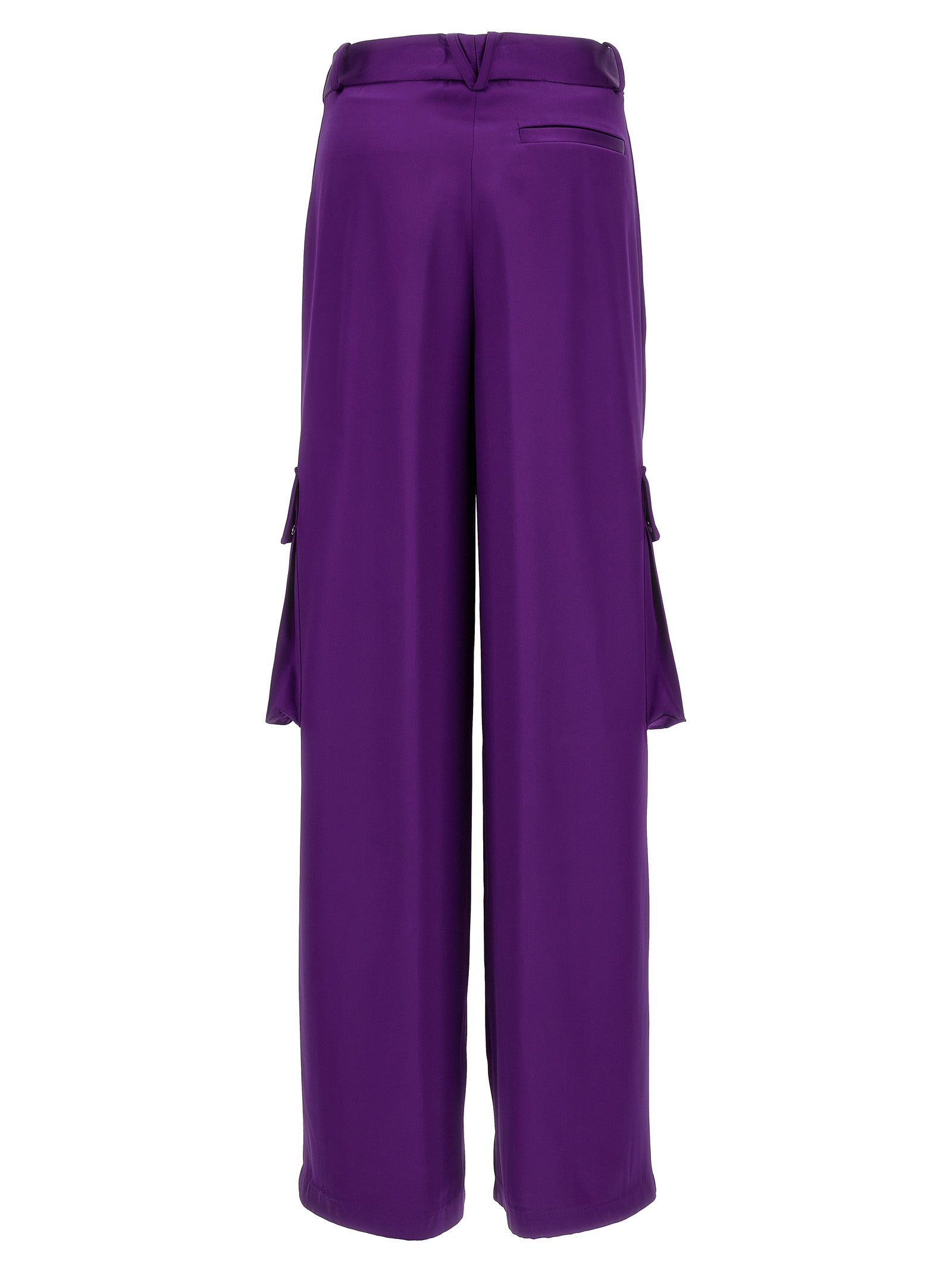 Pantalons cargo en viscose violette de la marque Versace, avec poches et détails élégants, vues en gros plan.