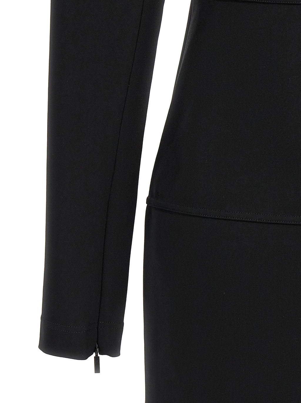 Robe midi noire en viscose Fendi, élégante et fluide, avec un design sophistiqué et des détails modernes.